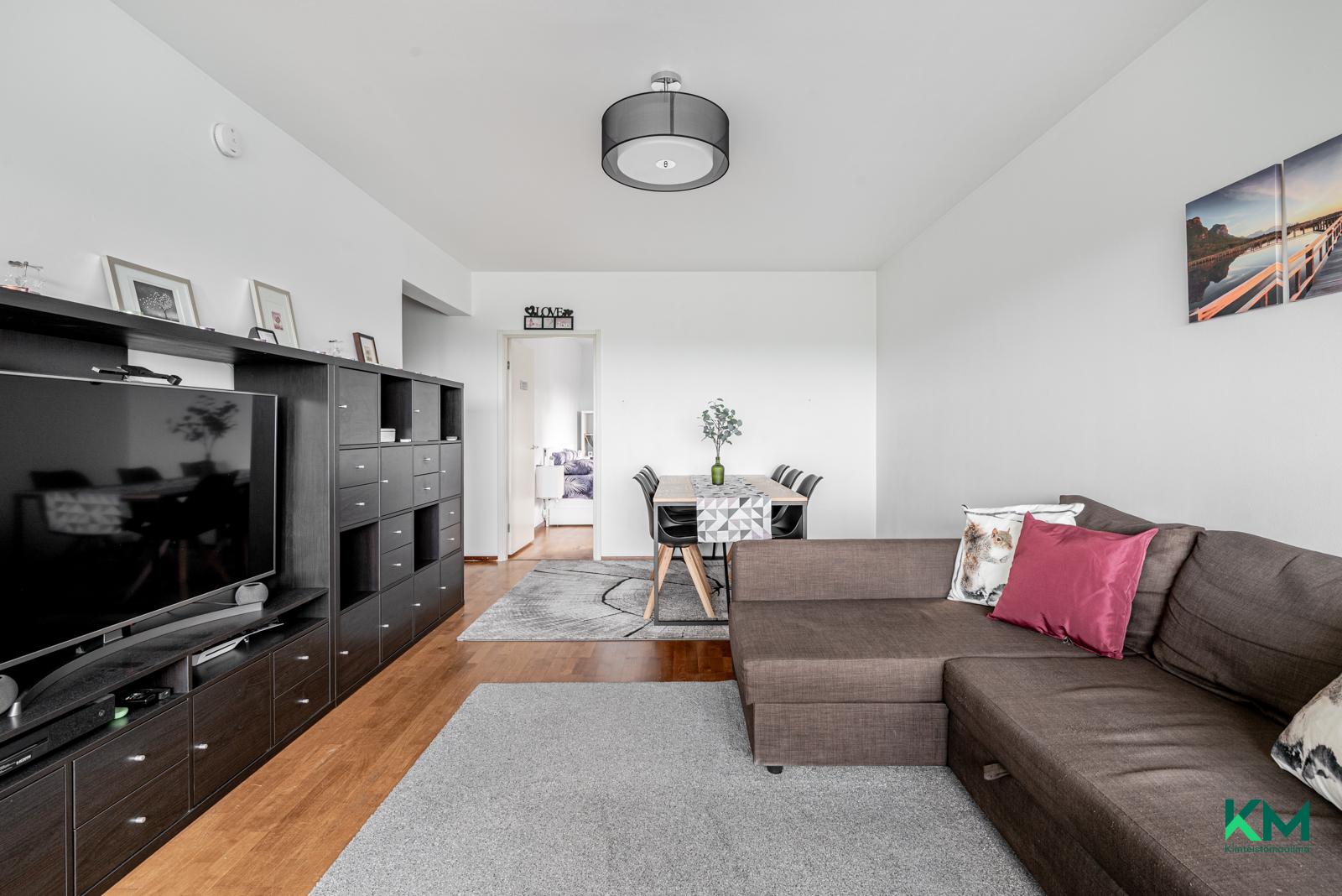 Arhotie 19, Vartiokylä, Helsinki