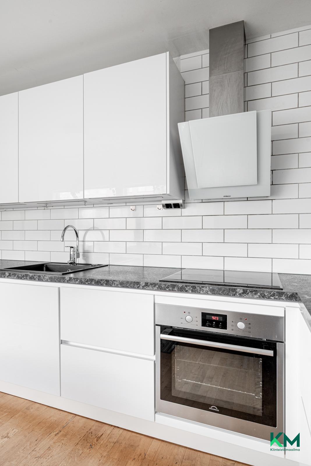 Arhotie 19, Vartiokylä, Helsinki