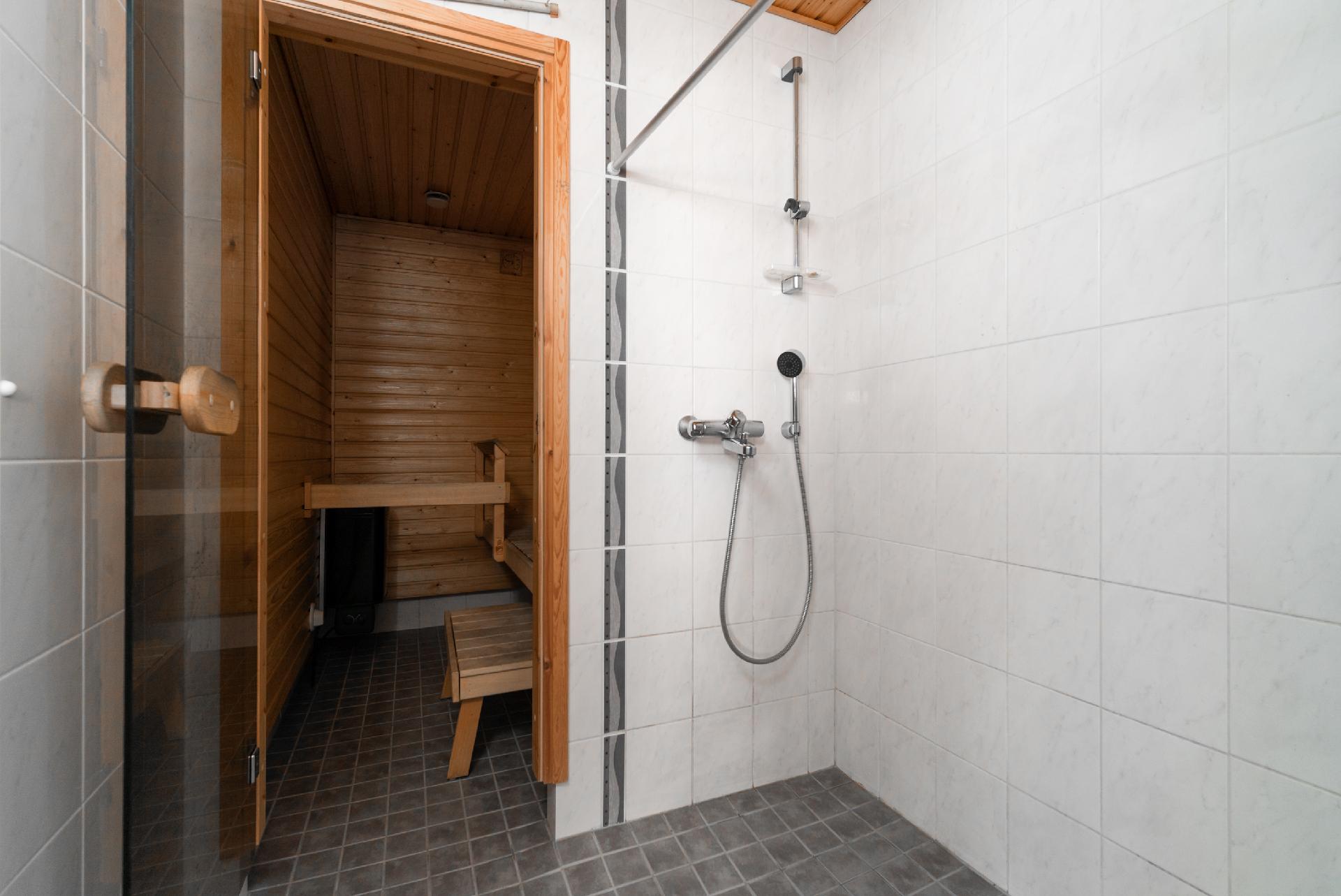 Lehtorannantie 14, Ainolanranta, Jyväskylä