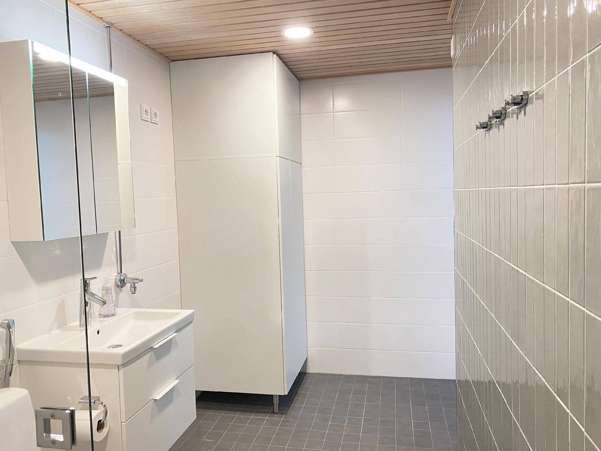 Koirasaarentie 43, Kruunuvuorenranta, Helsinki