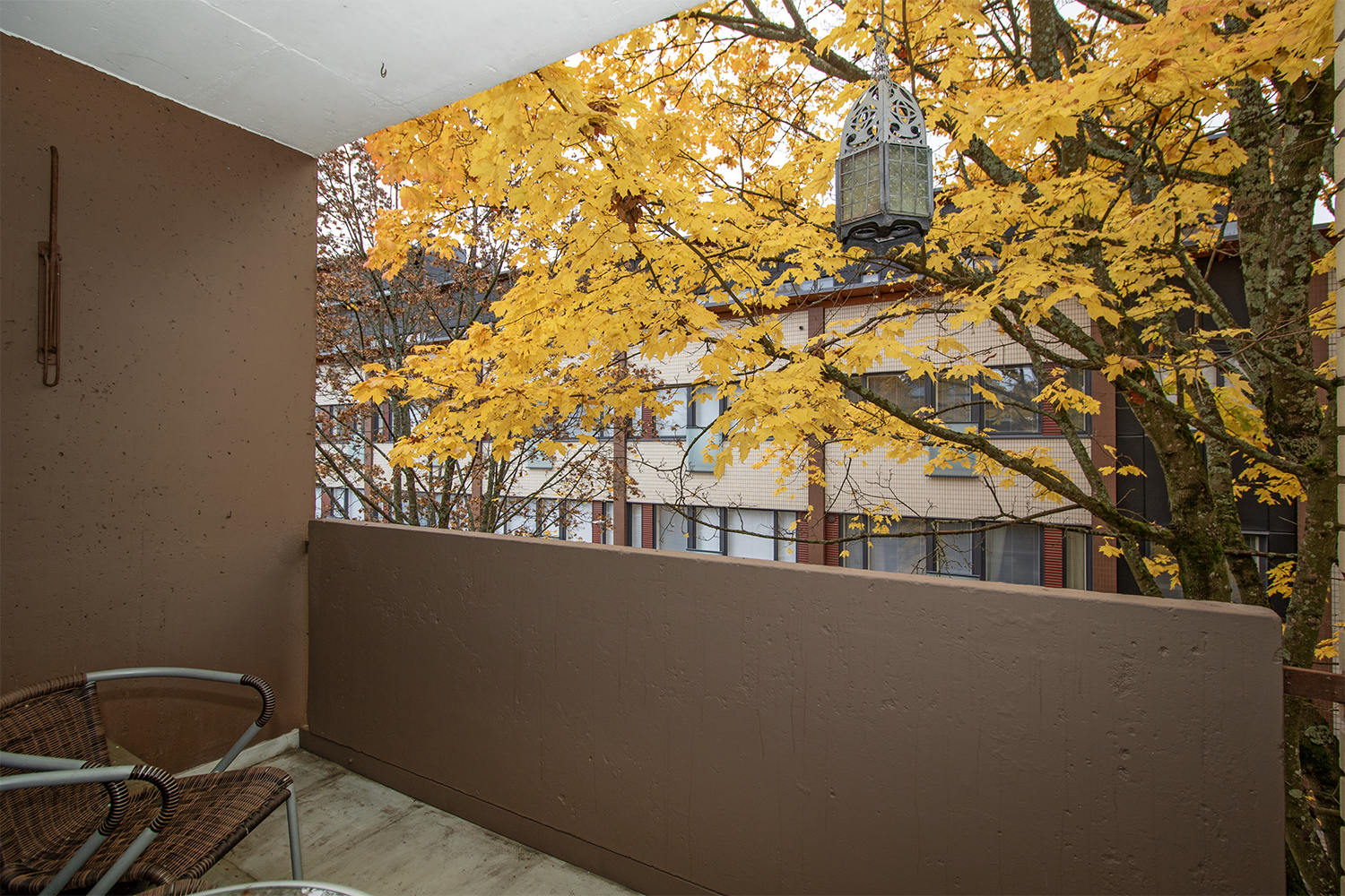 Parveke etelään päin