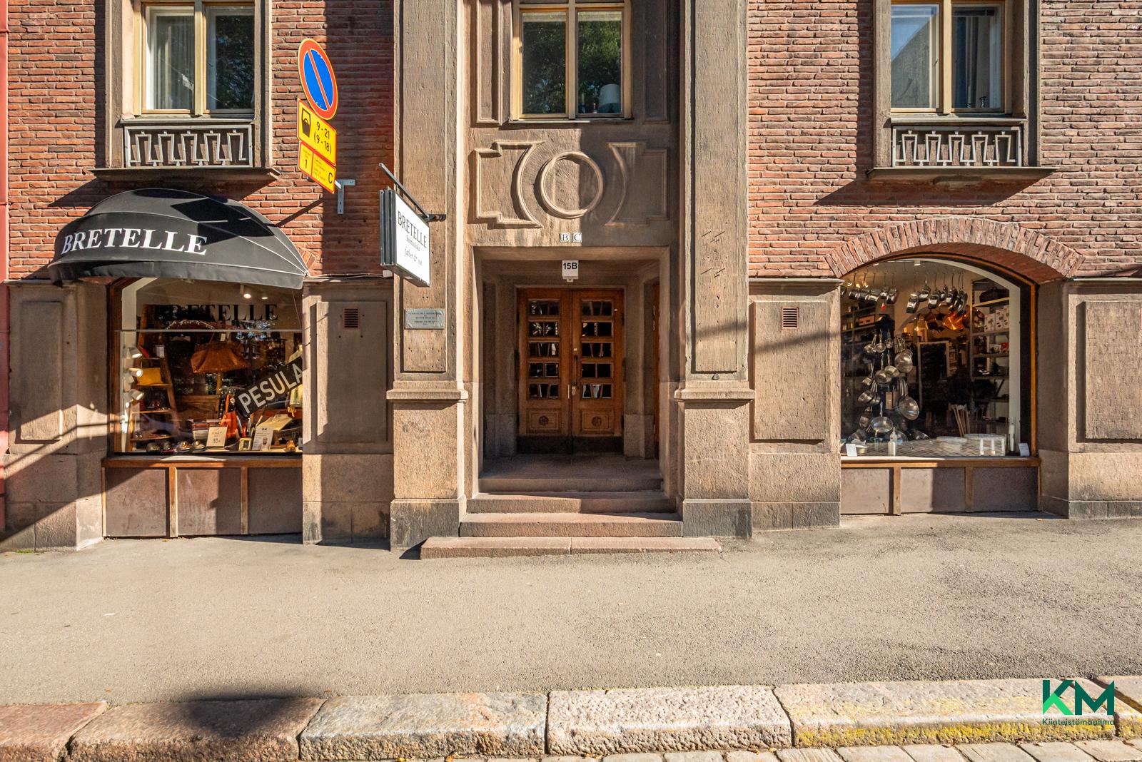 Korkeavuorenkatu 15, Ullanlinna, Helsinki