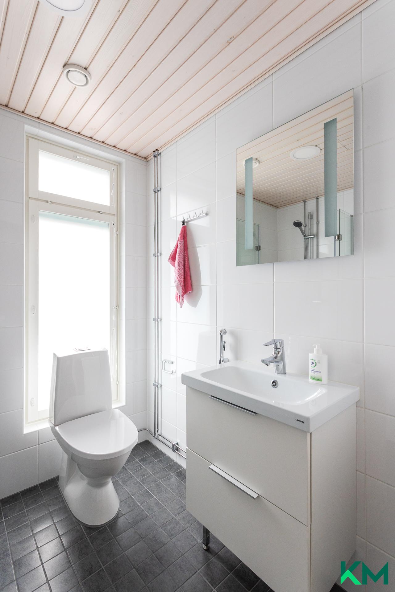 Saaristolaivastonkatu 10, Kruunuvuorenranta, Helsinki