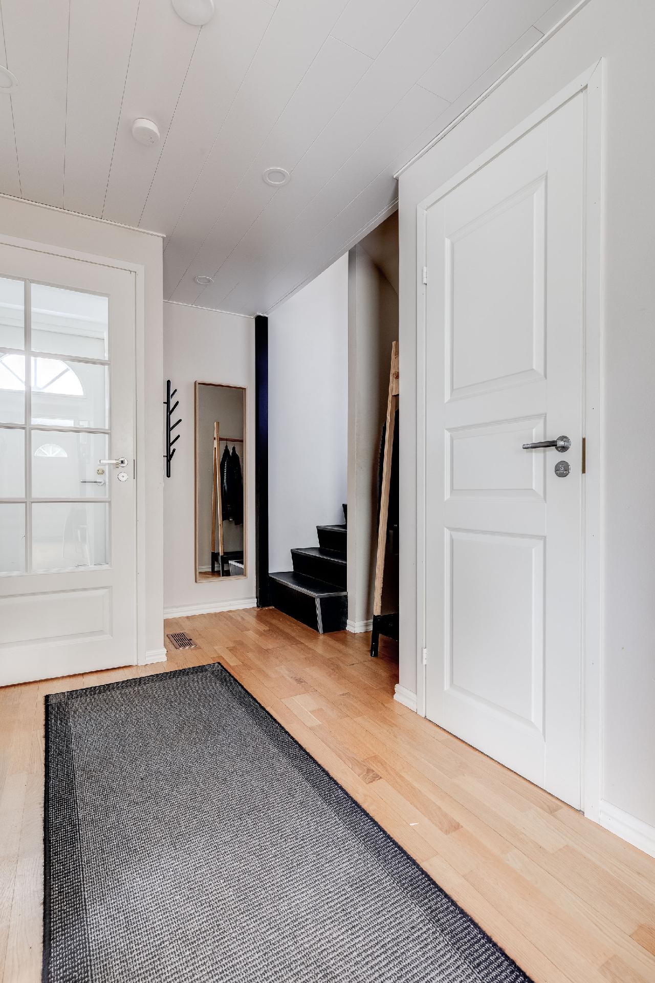 Kotitorpantie 3, Torpparinmäki, Helsinki