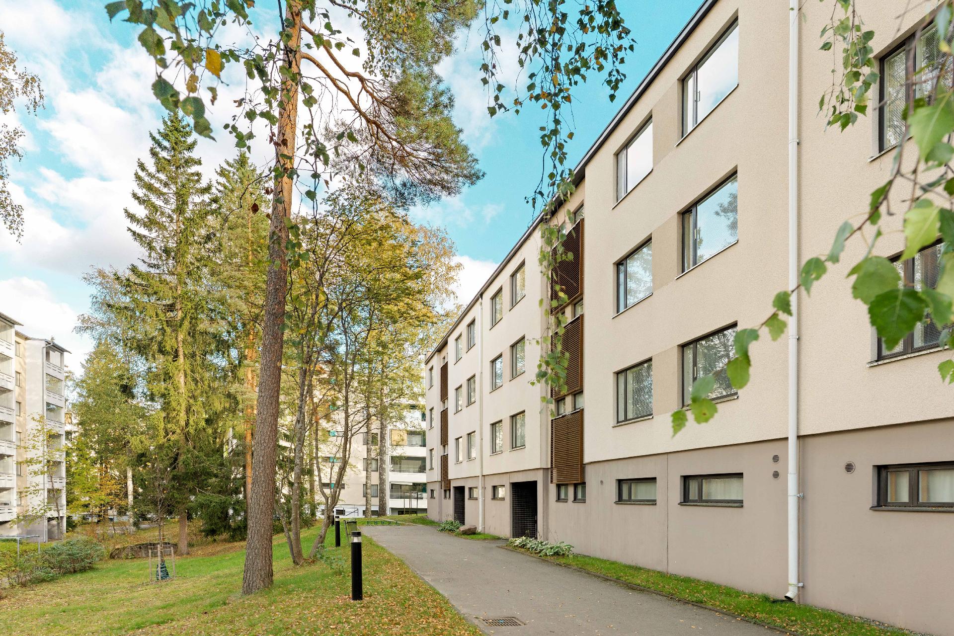 Kuohurinne 6, Myyrmäki, Vantaa