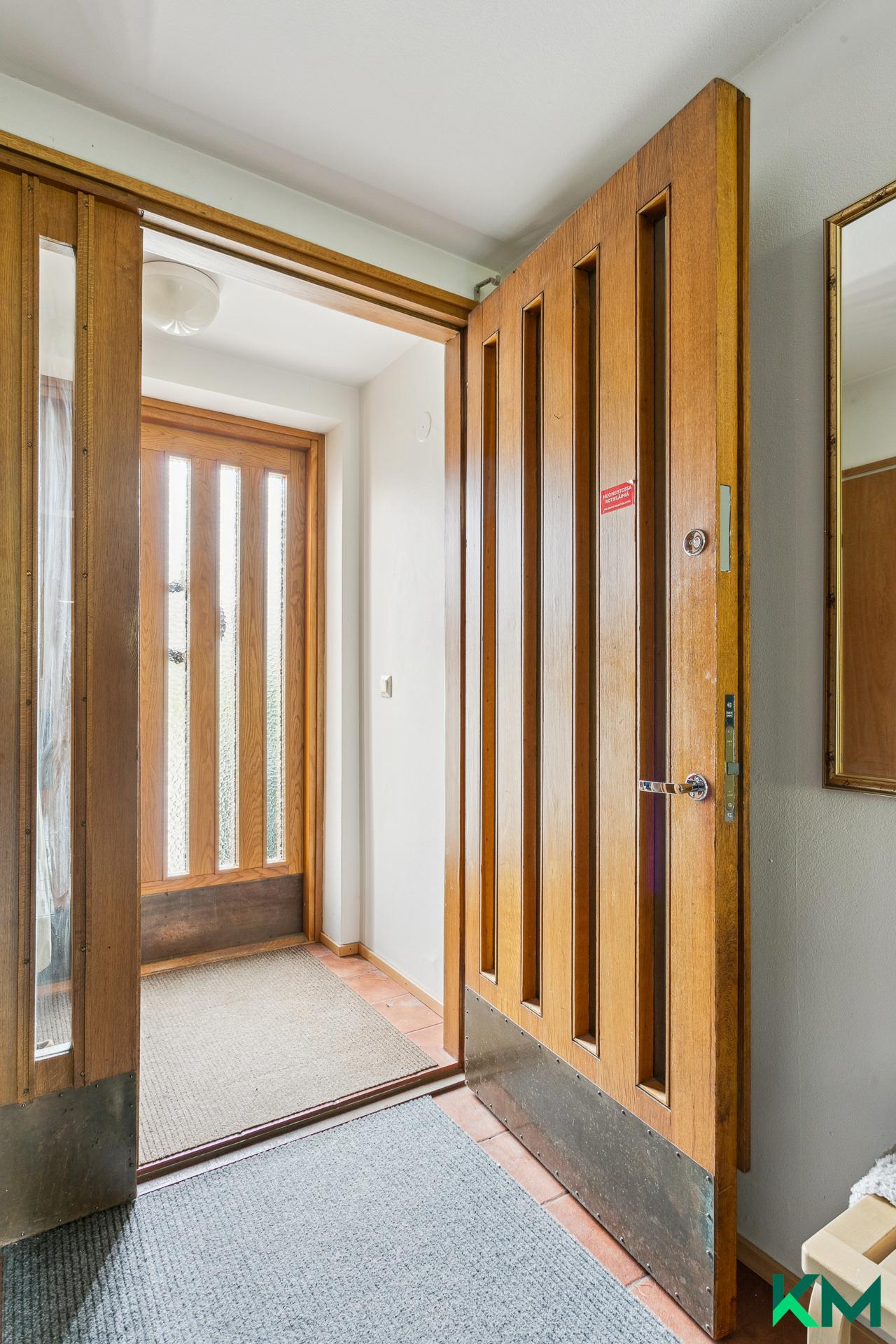 Kangaspellontie 4, Etelä-Haaga, Helsinki