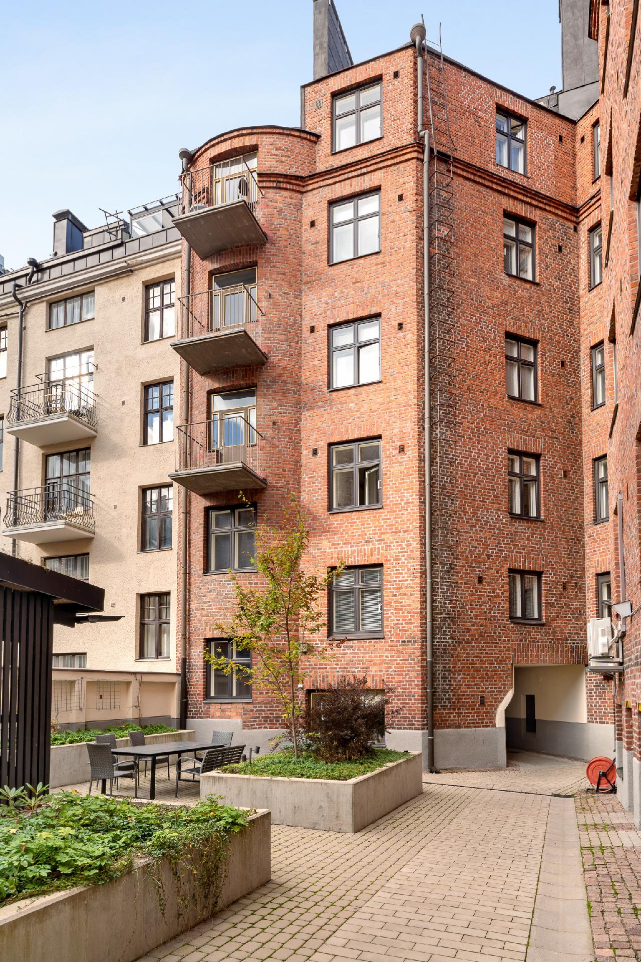 Fredrikinkatu 38, Kamppi, Helsinki