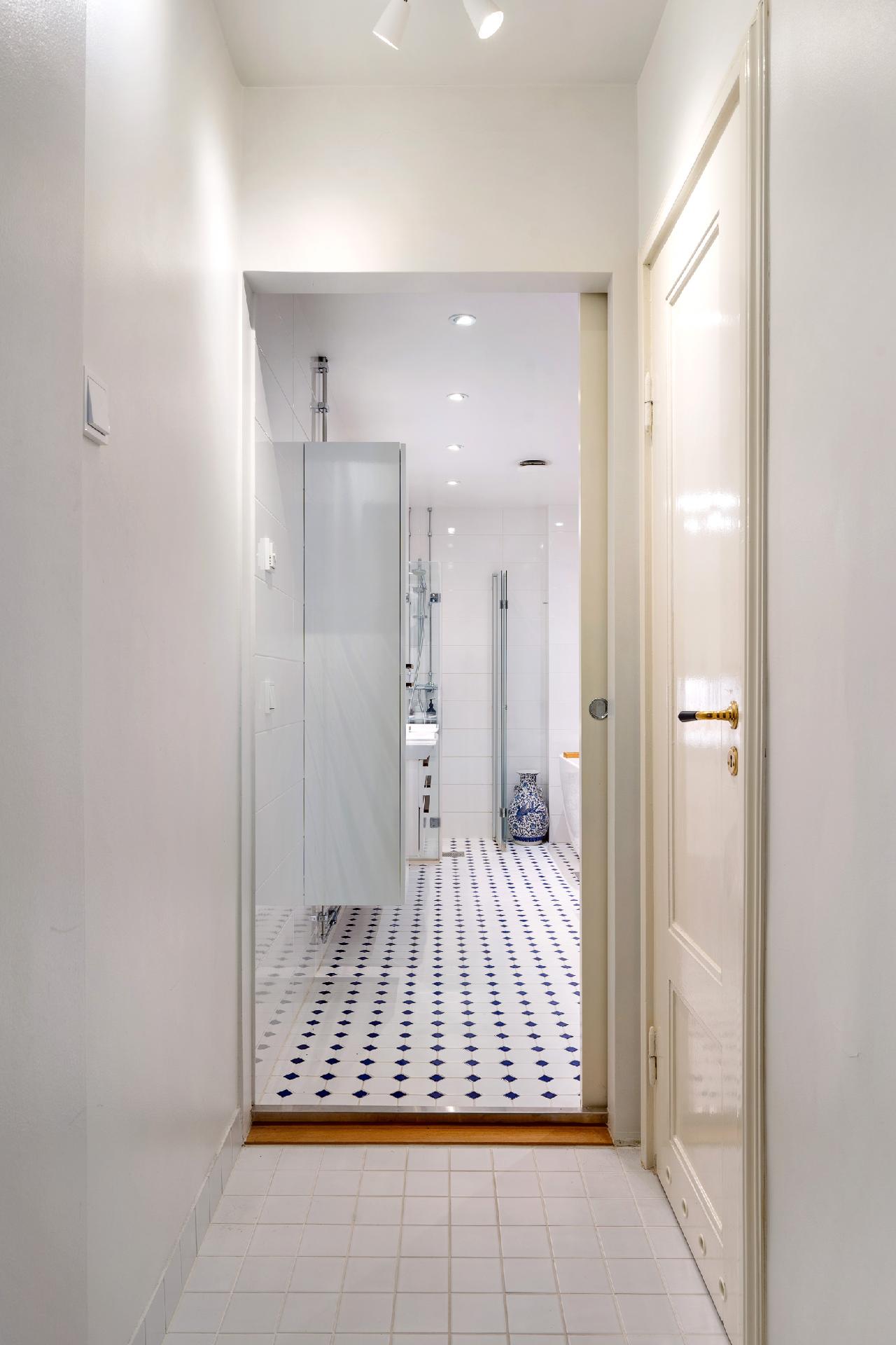 Fredrikinkatu 38, Kamppi, Helsinki