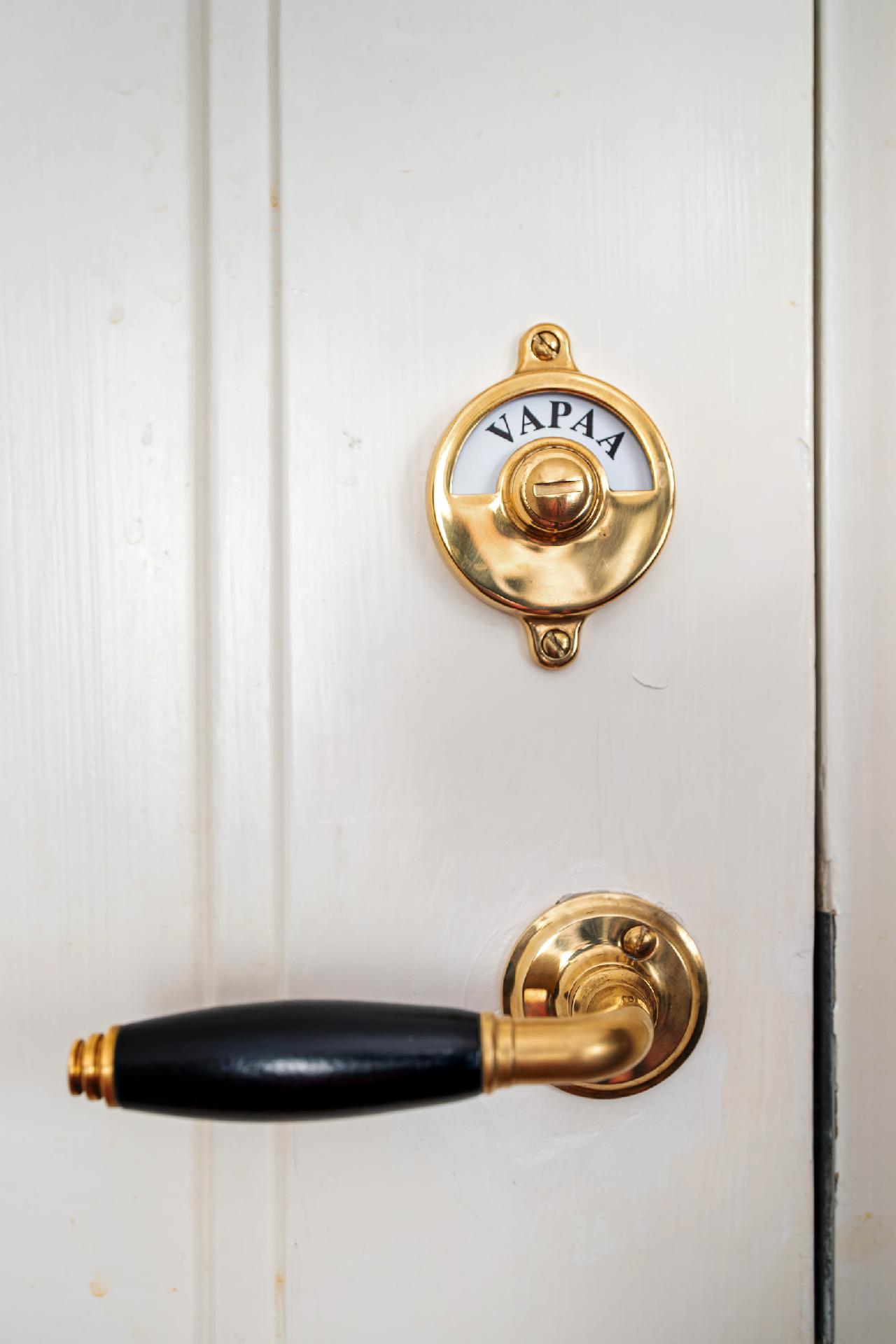 Fredrikinkatu 38, Kamppi, Helsinki