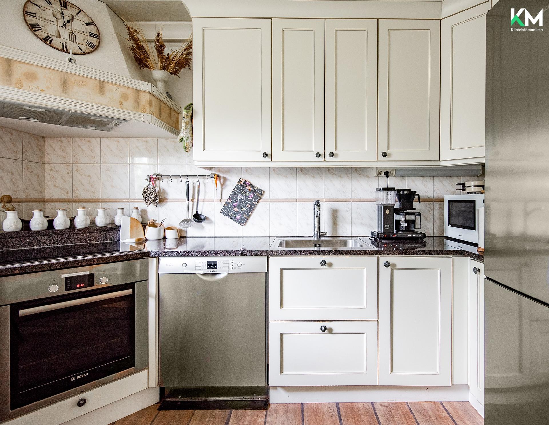 Untamontie 18, Untamala, Laitila