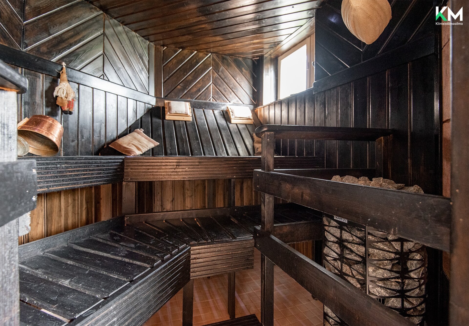Sauna.