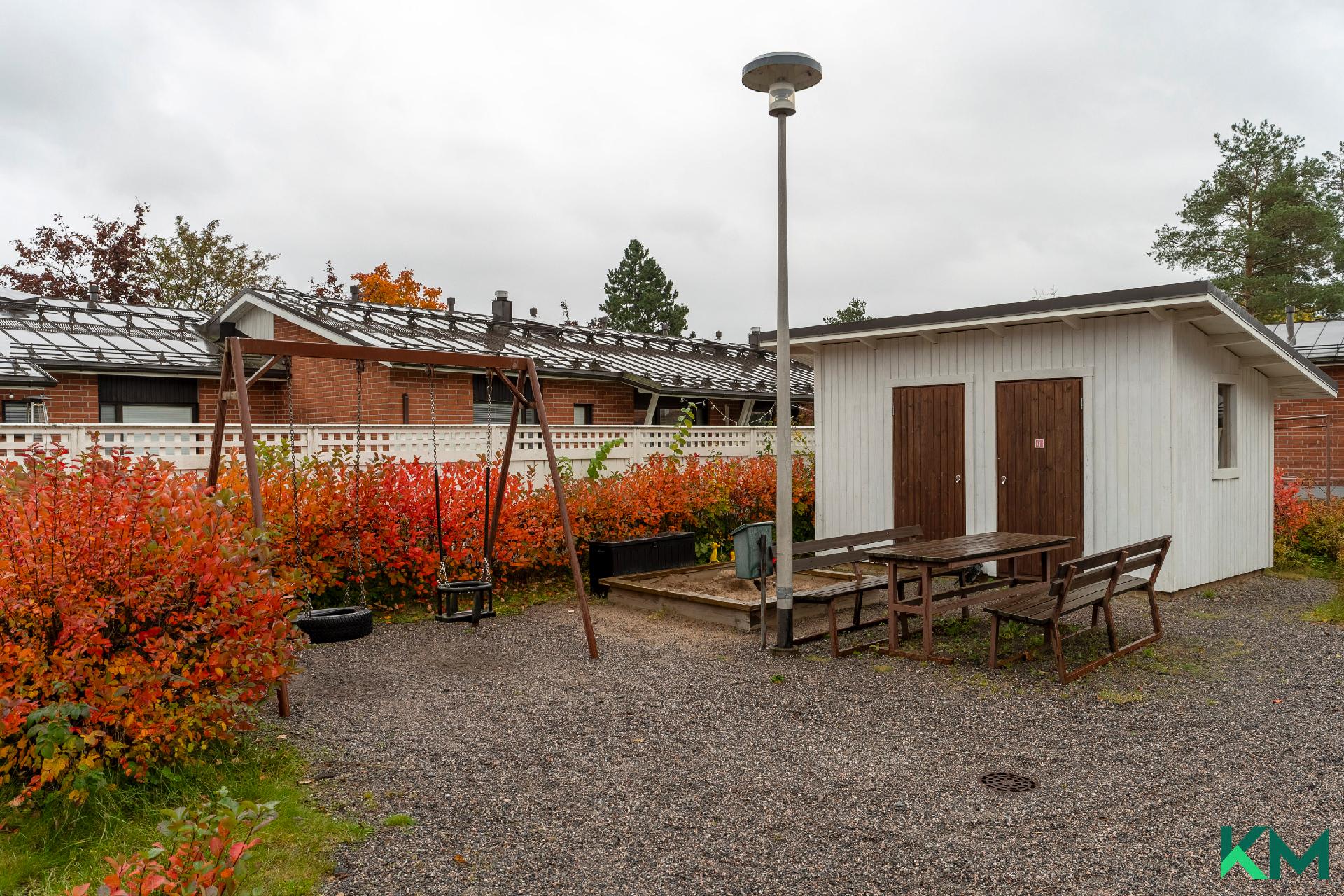 Osmankäämintie 27, Tikkurila, Vantaa