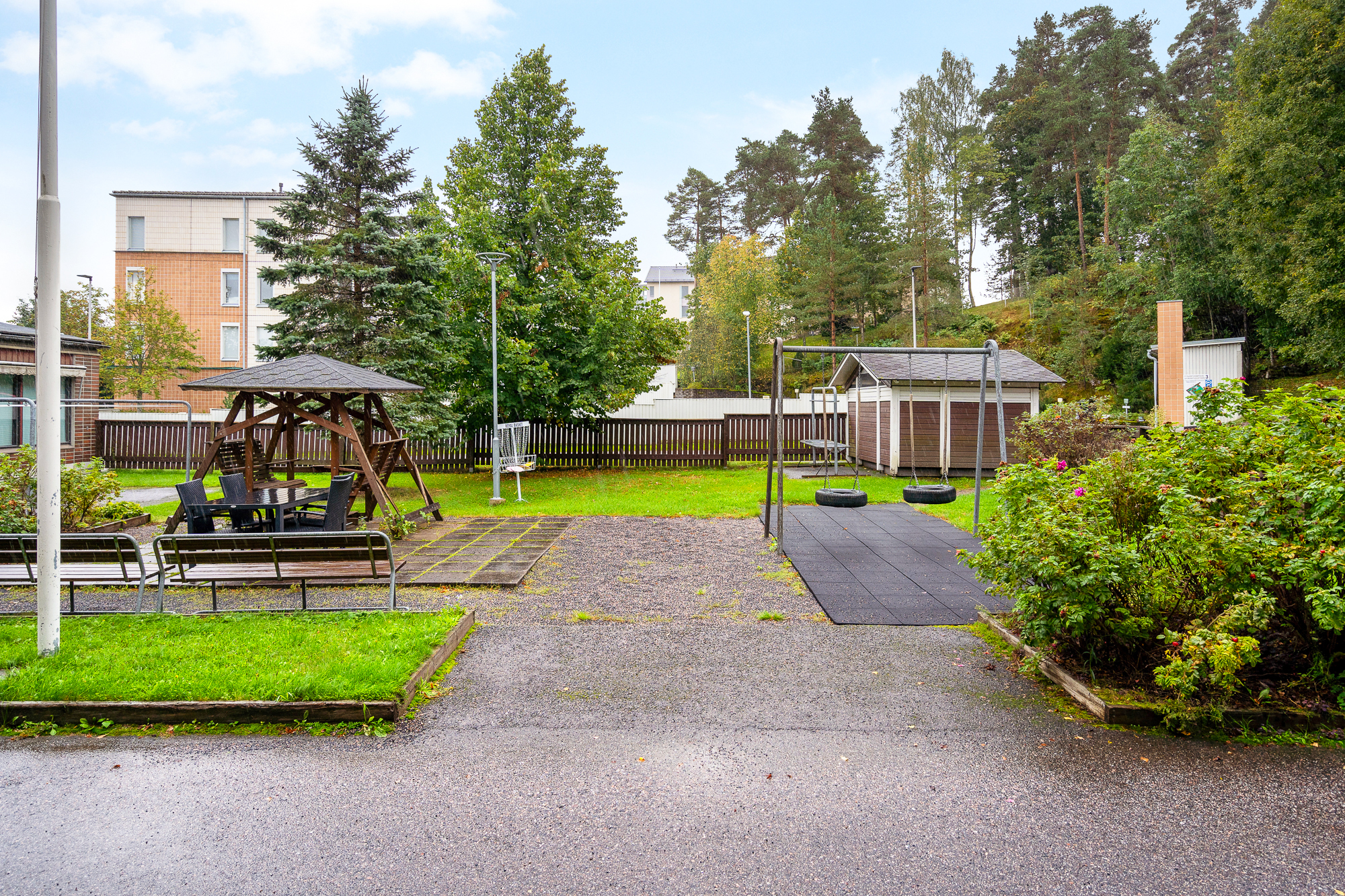 Pitäjäntuvanpolku 2, Keskusta, Kirkkonummi