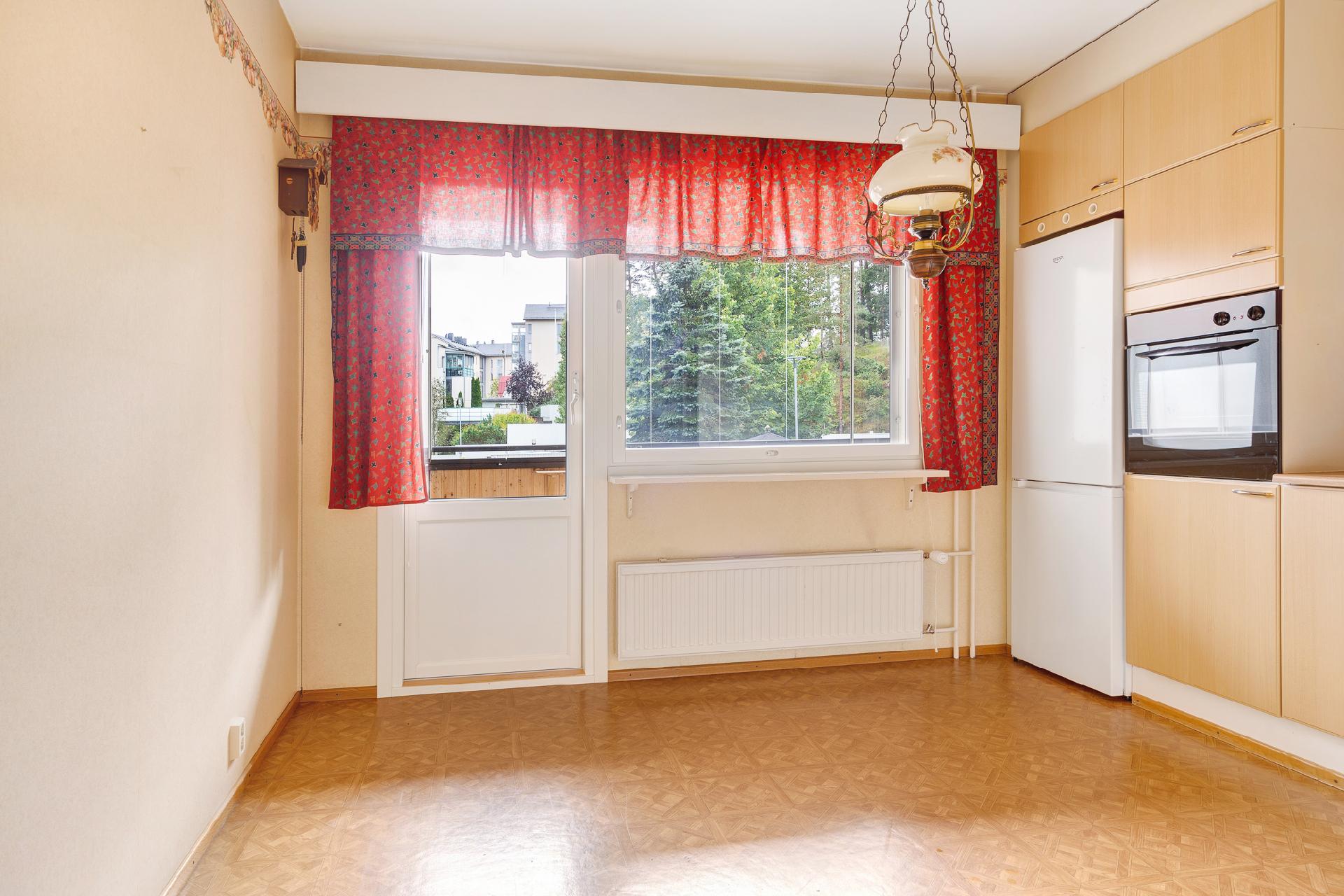 Pitäjäntuvanpolku 2, Keskusta, Kirkkonummi