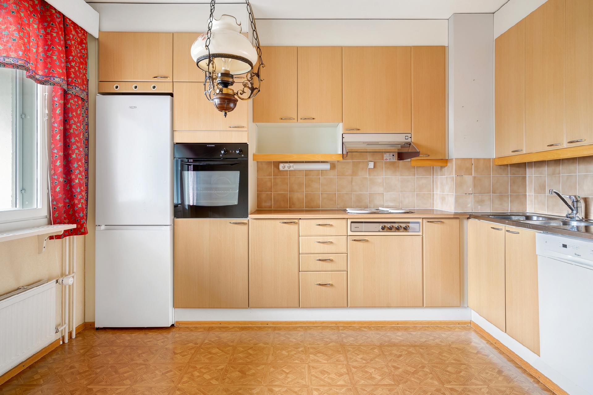 Pitäjäntuvanpolku 2, Keskusta, Kirkkonummi