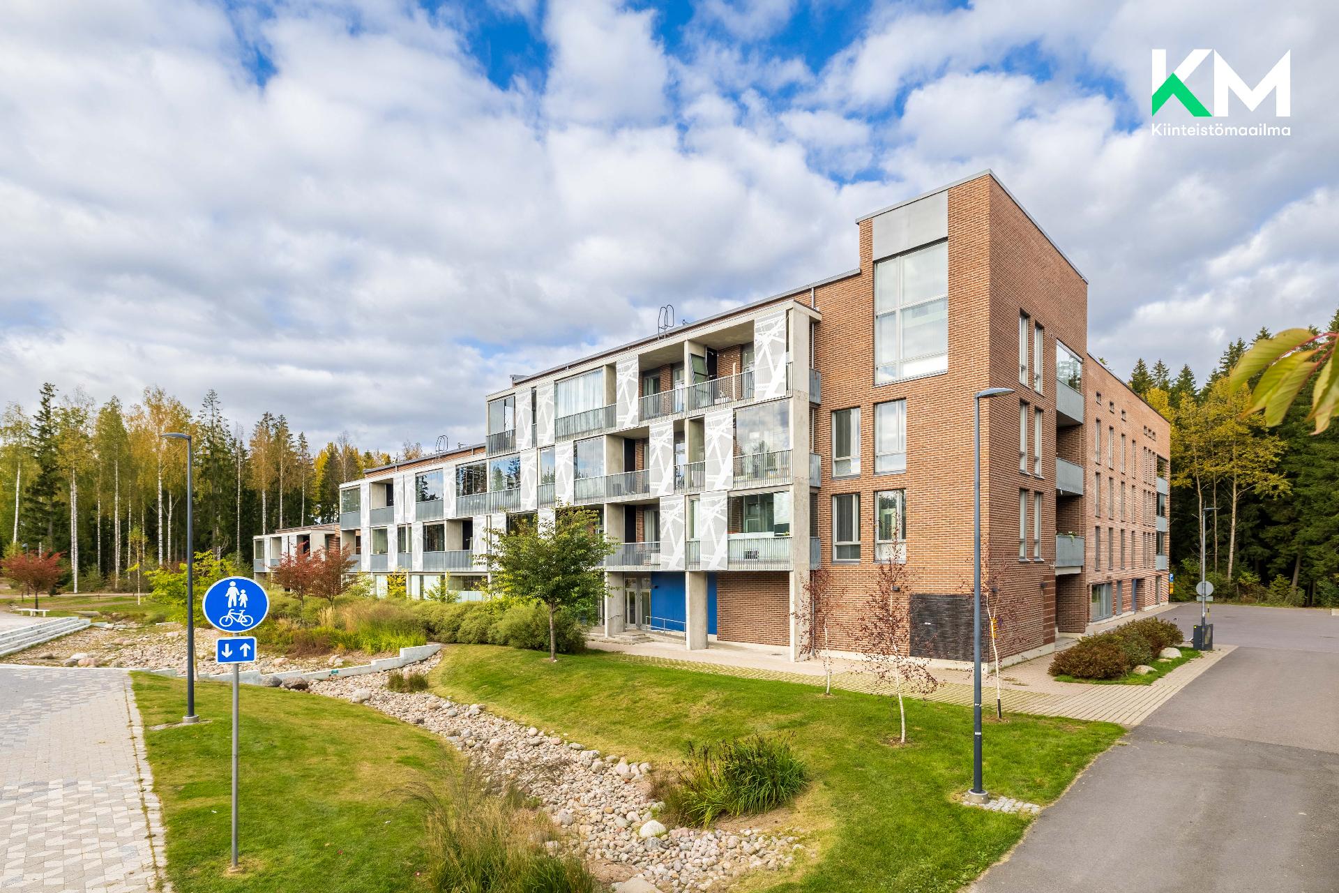 Timanttikiteenkuja 8, Kivistö, Vantaa
