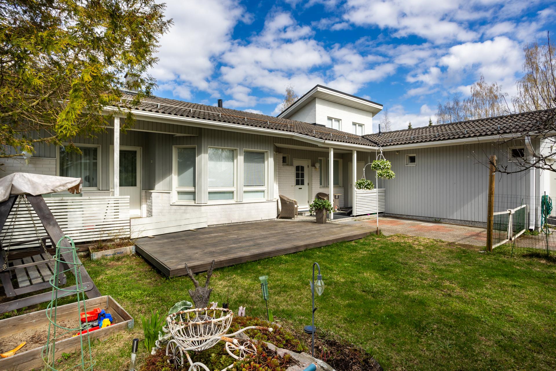 Kielonsaarenkatu 12, Litmanen, Kuopio