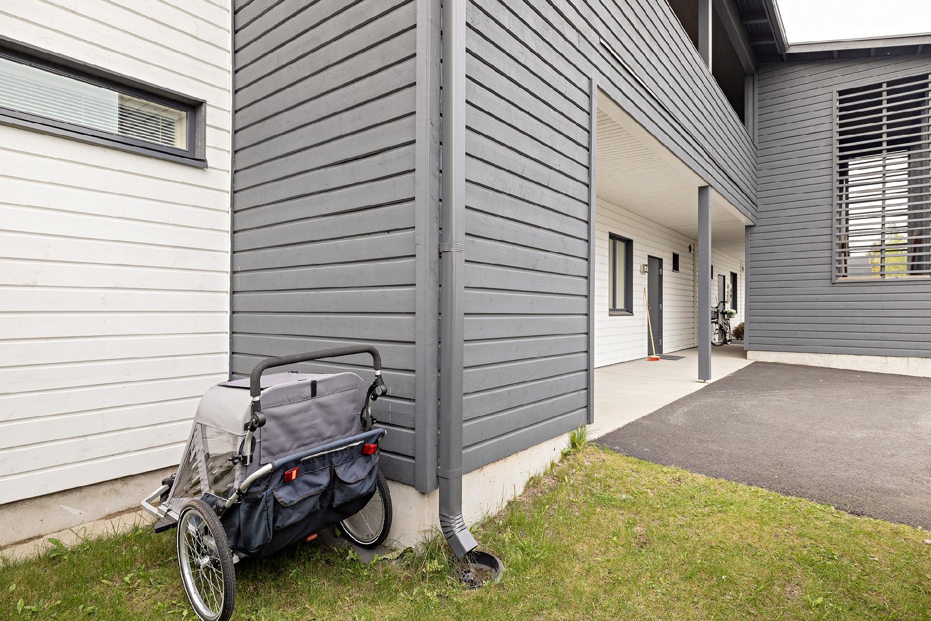 Suojuoksuntie 40, Kivikkokangas, Oulu