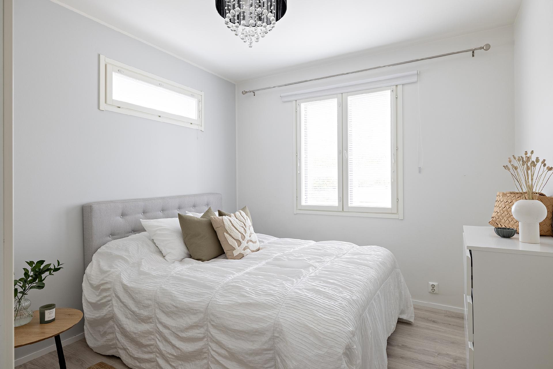 Suojuoksuntie 40, Kivikkokangas, Oulu