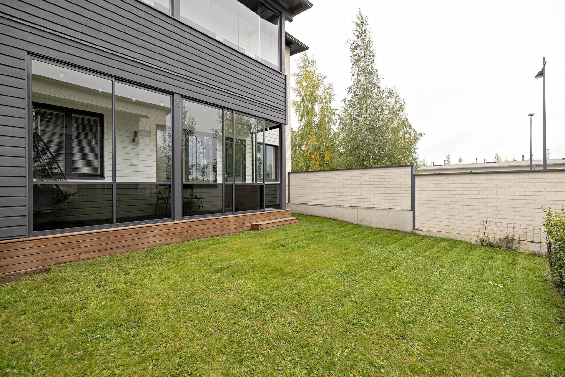 Suojuoksuntie 40, Kivikkokangas, Oulu