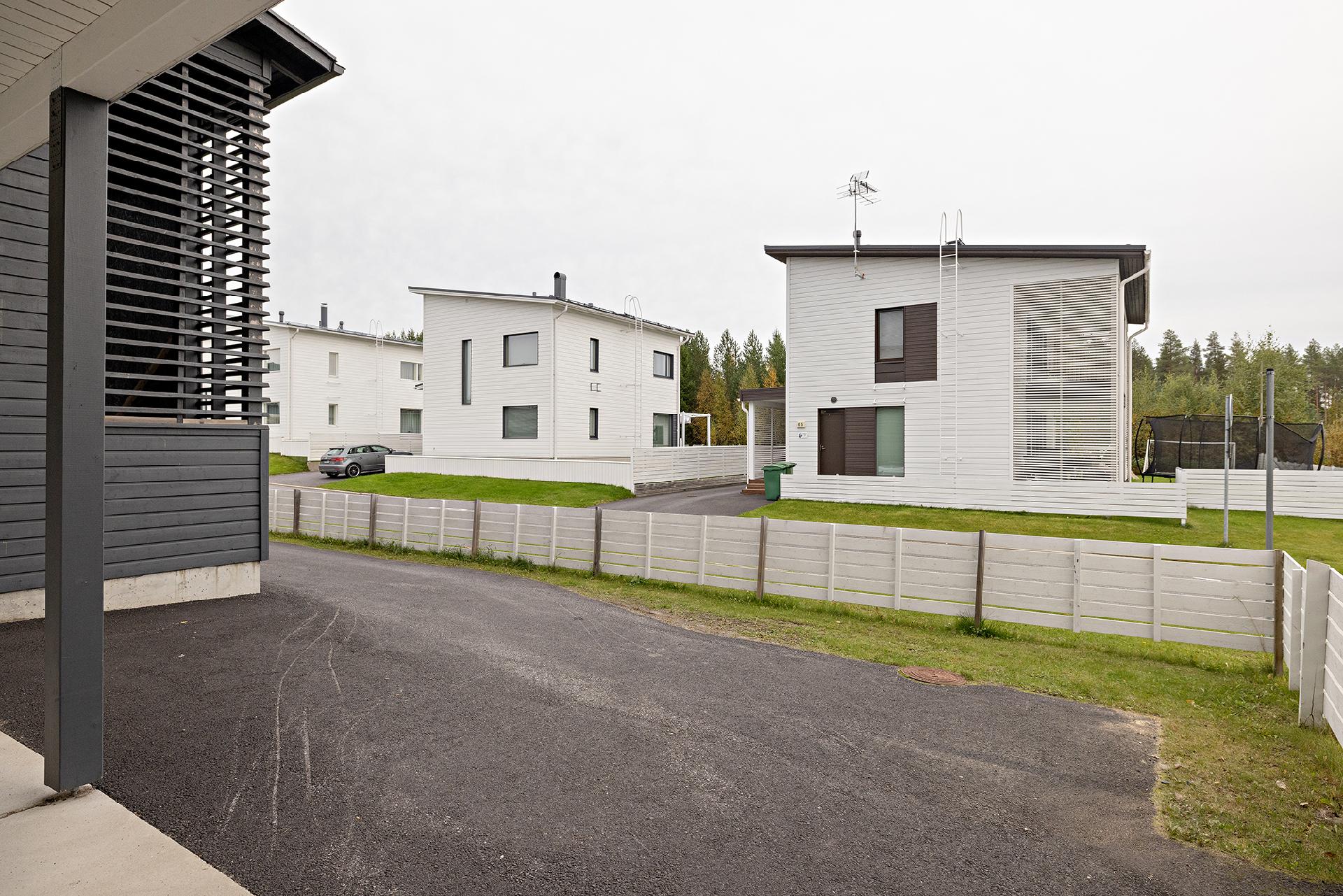 Suojuoksuntie 40, Kivikkokangas, Oulu