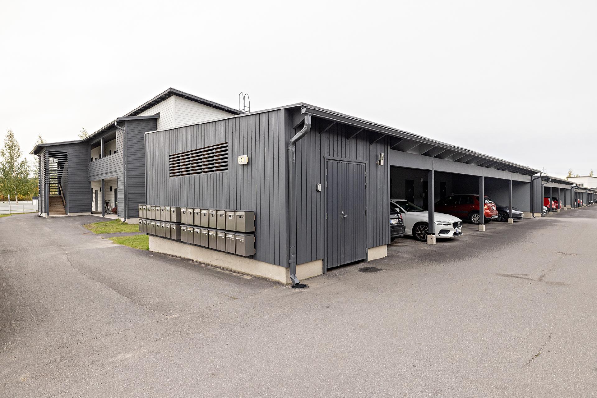 Suojuoksuntie 40, Kivikkokangas, Oulu