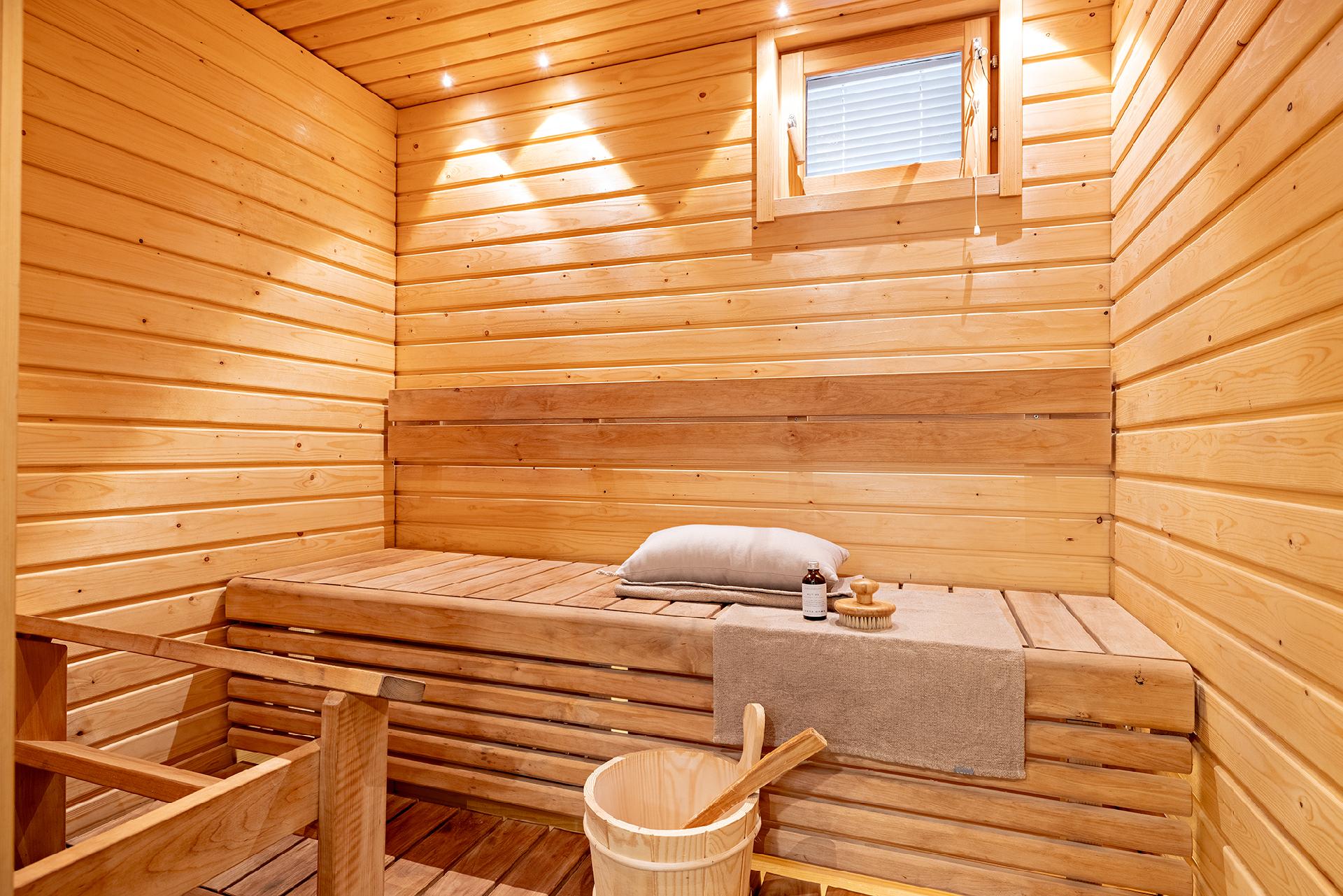 Suojuoksuntie 40, Kivikkokangas, Oulu