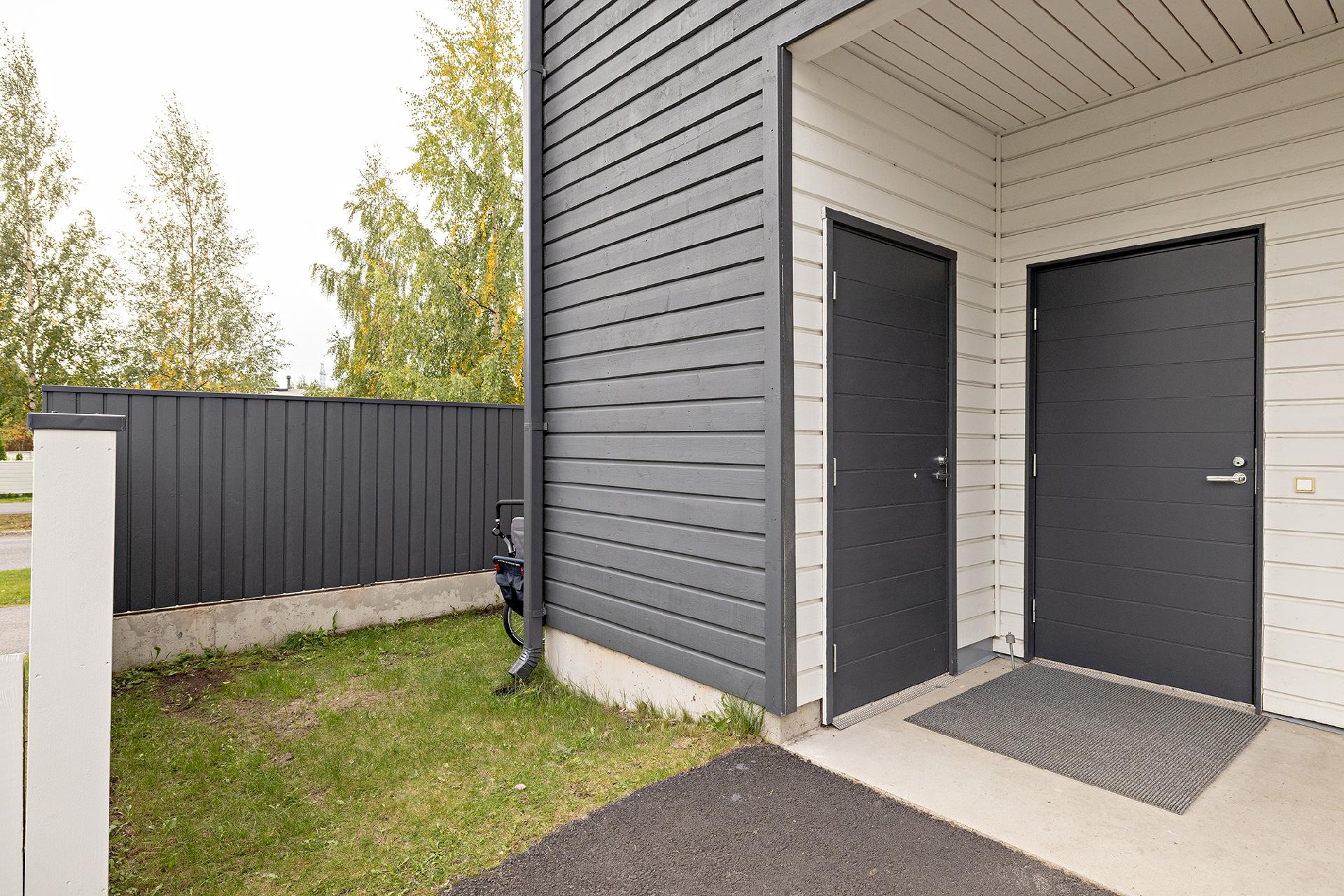 Suojuoksuntie 40, Kivikkokangas, Oulu