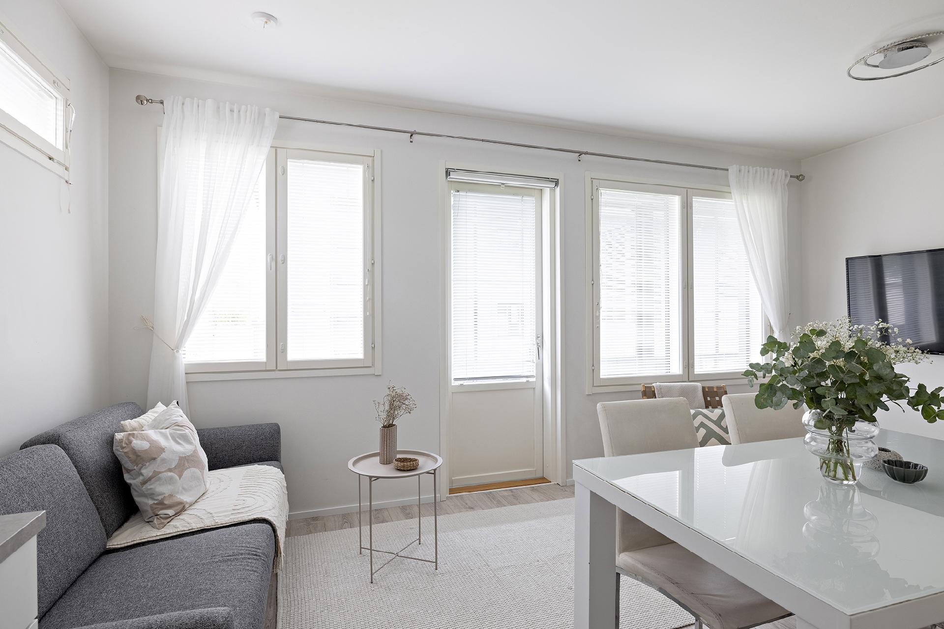 Suojuoksuntie 40, Kivikkokangas, Oulu