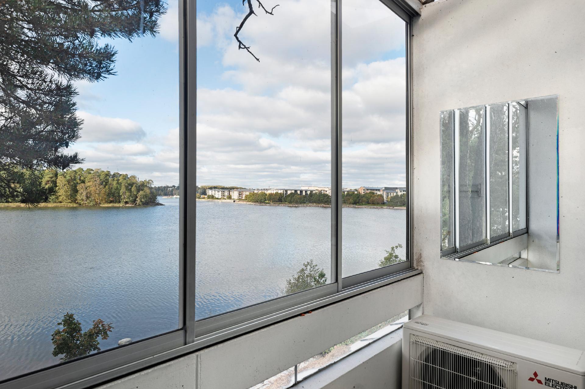 Kuukiventie 9, Laajasalo, Helsinki