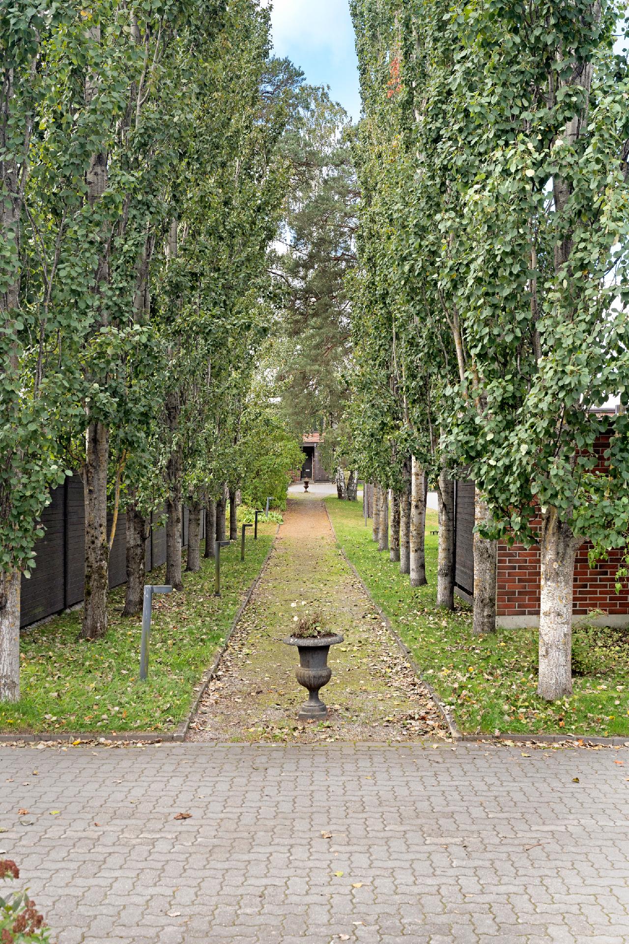 Kuukiventie 9, Laajasalo, Helsinki