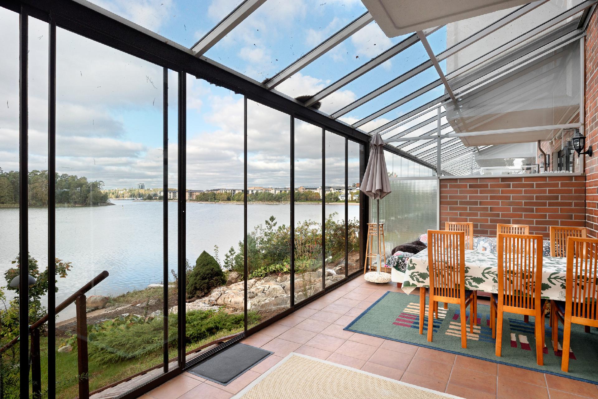 Kuukiventie 9, Laajasalo, Helsinki