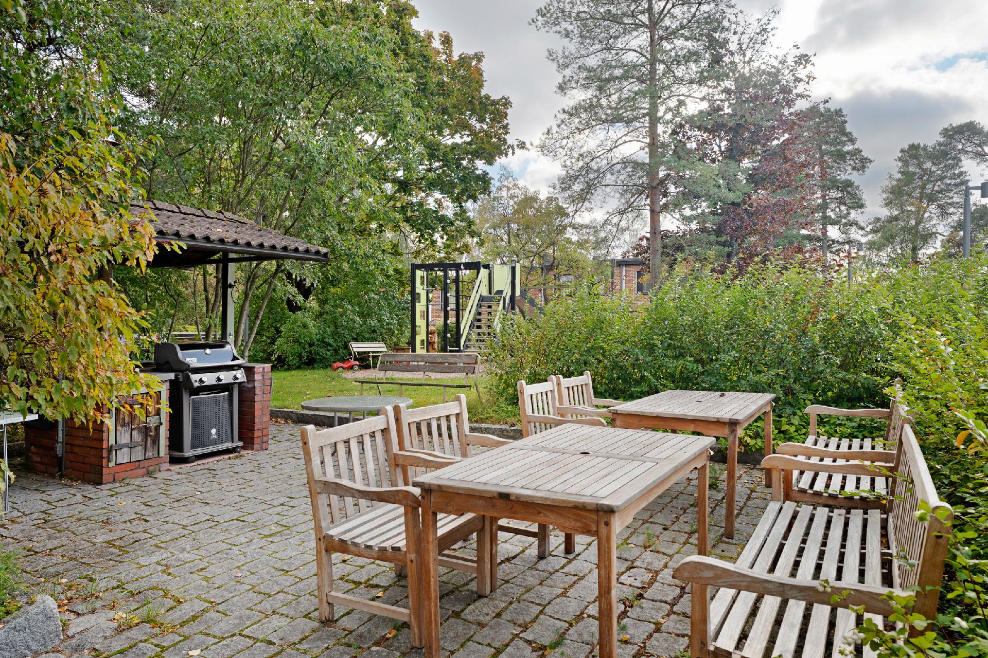 Kuukiventie 9, Laajasalo, Helsinki