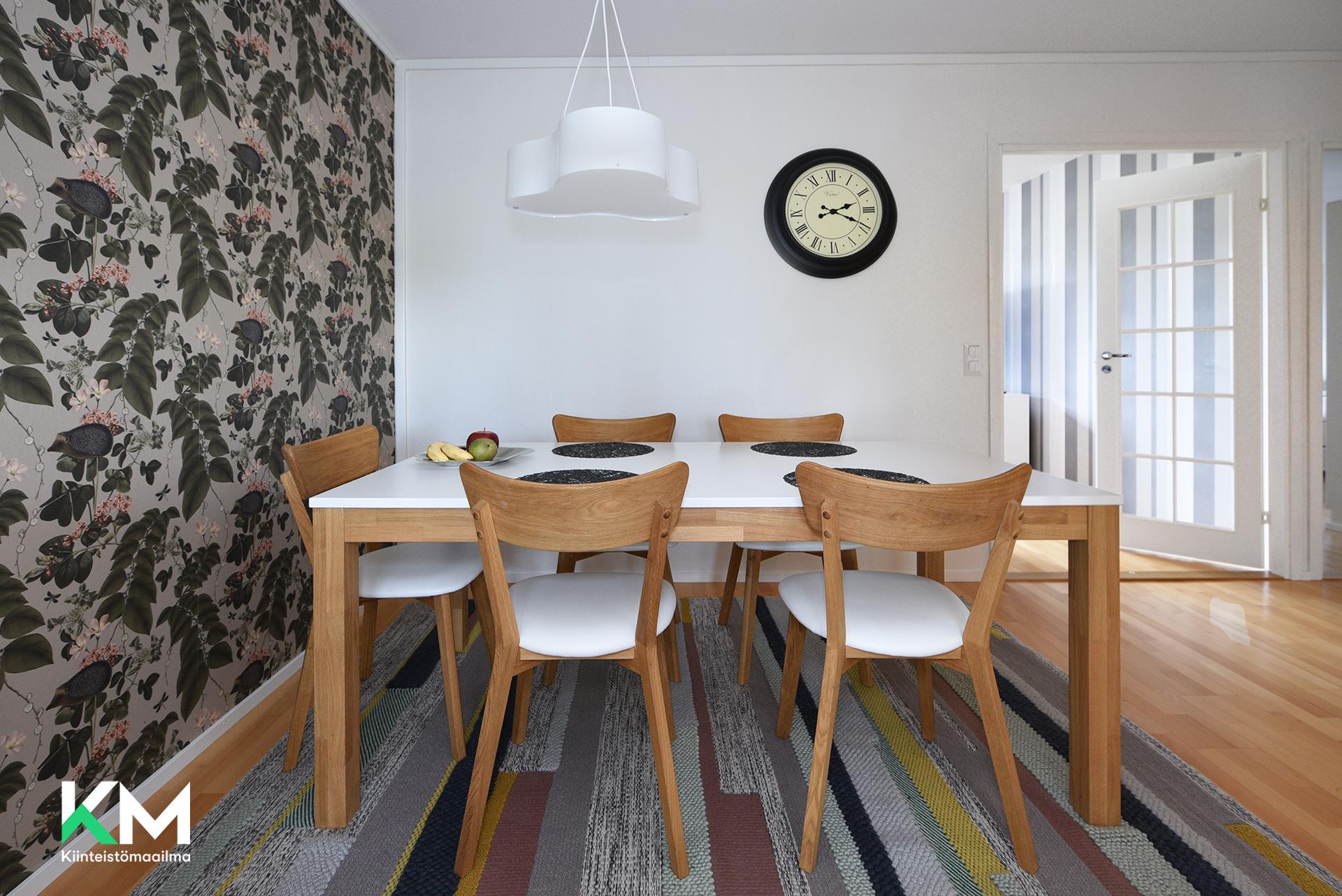 Vaaksakatu 1, Asemantausta, Lahti