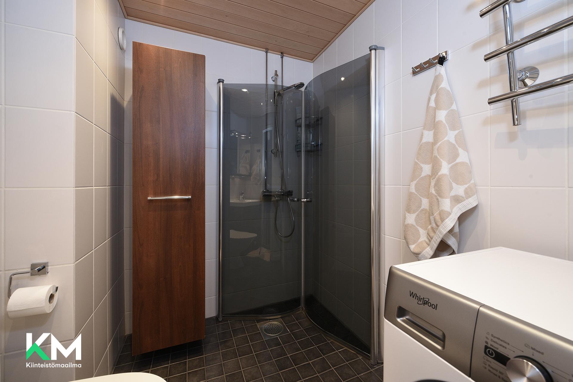 Vaaksakatu 1, Asemantausta, Lahti