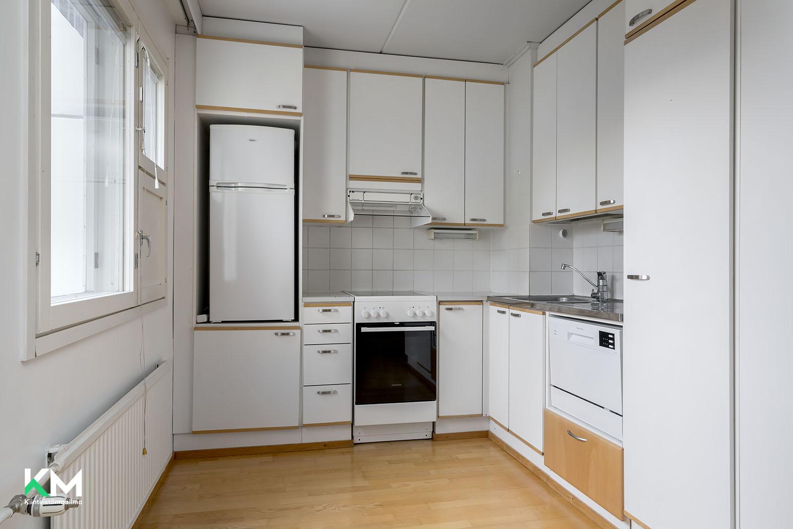 Tarkka-ampujankatu 17, Heinäpää, Oulu