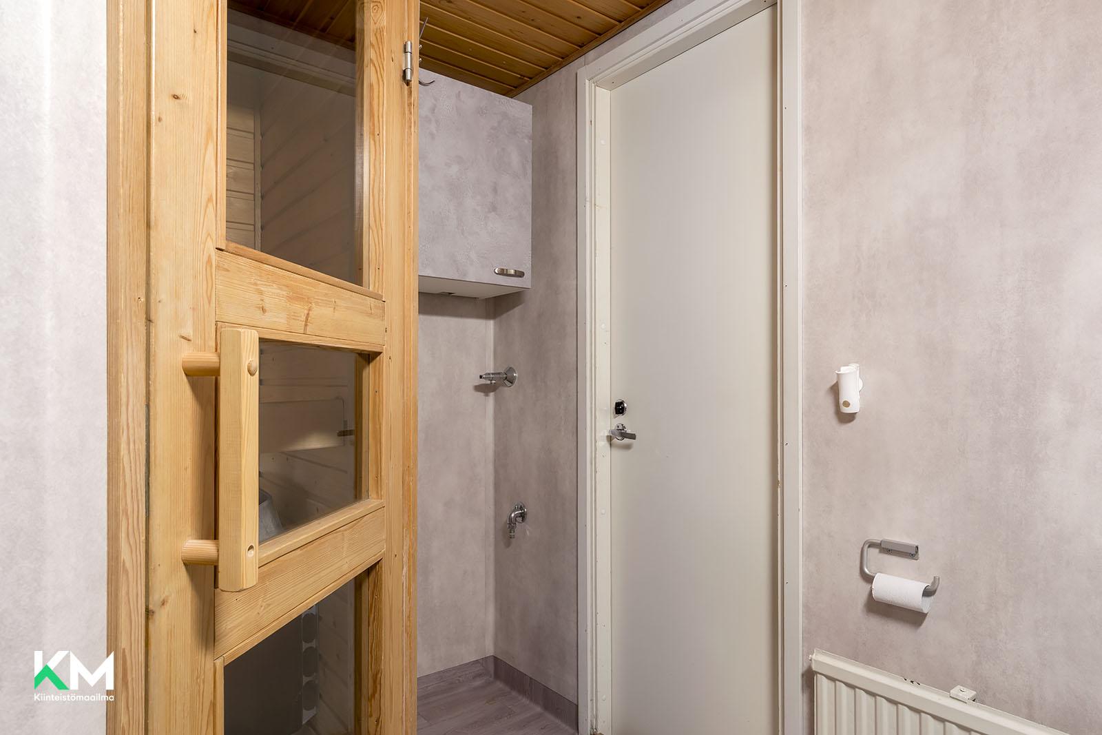 Tarkka-ampujankatu 17, Heinäpää, Oulu