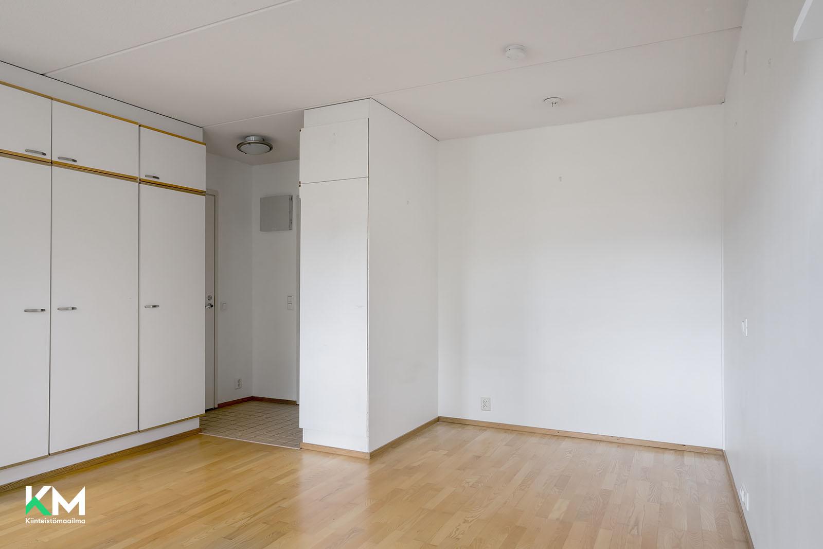 Tarkka-ampujankatu 17, Heinäpää, Oulu