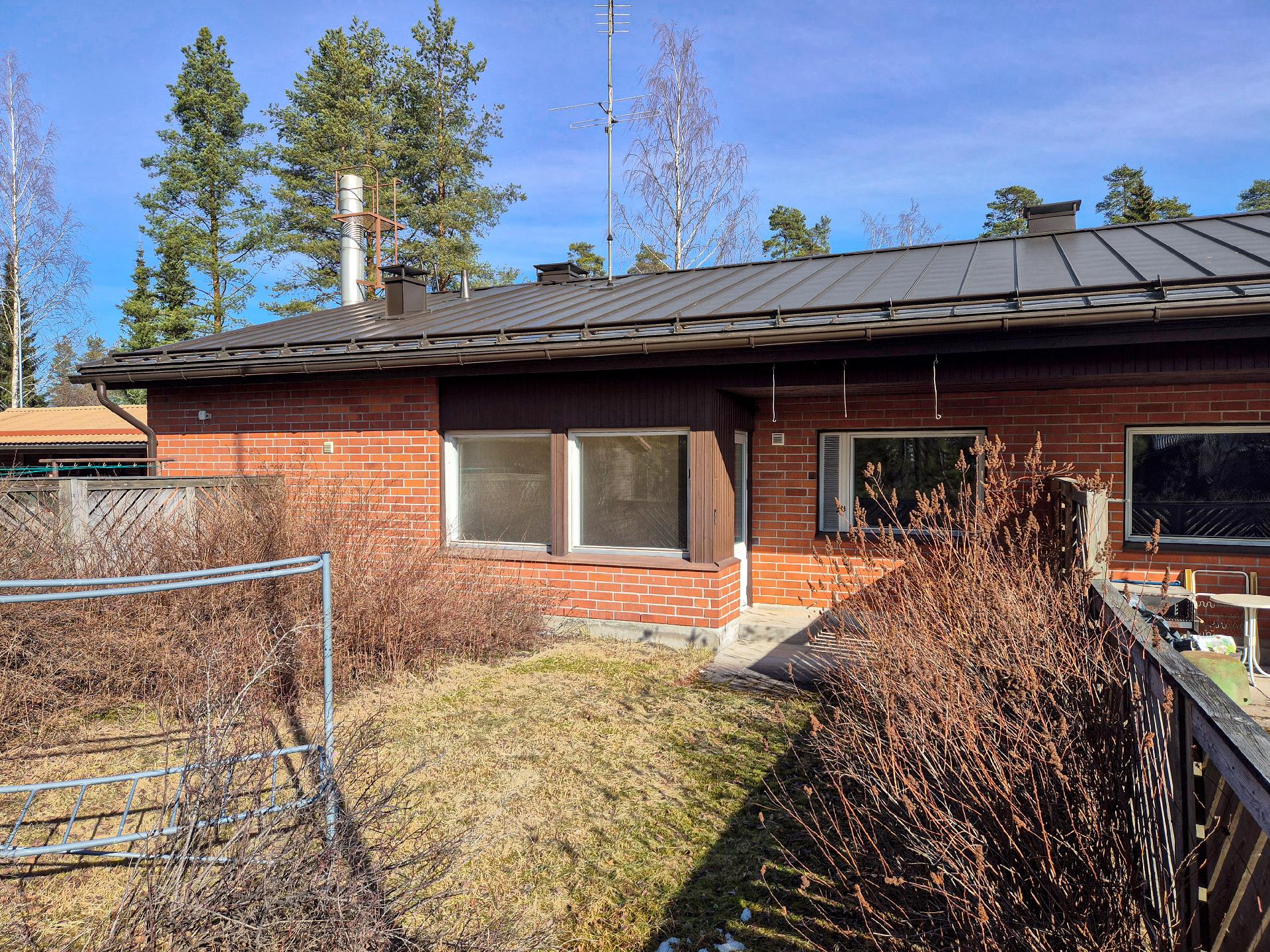 Länsikaari 6, Jurvala, Luumäki