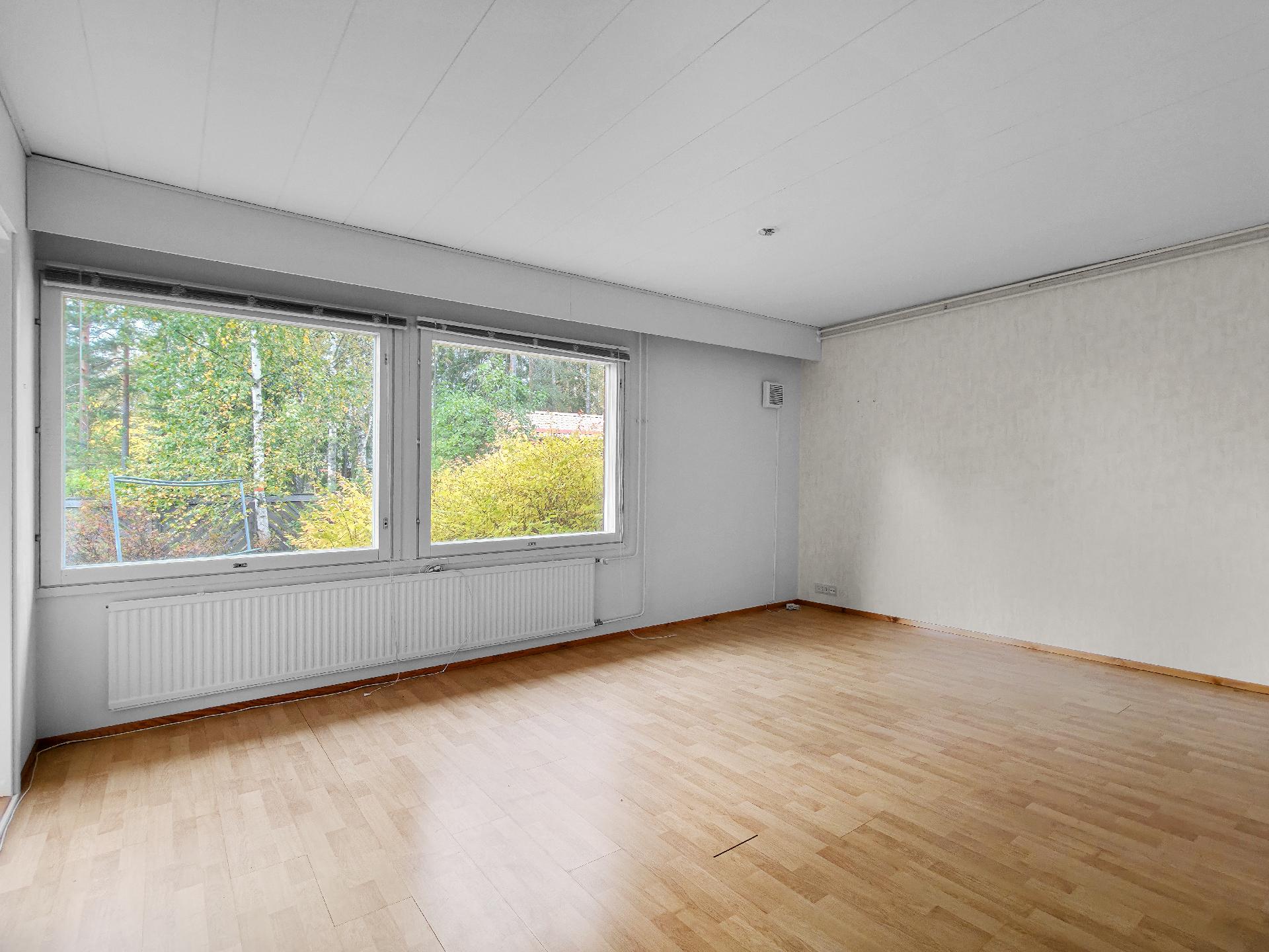 Länsikaari 6, Jurvala, Luumäki