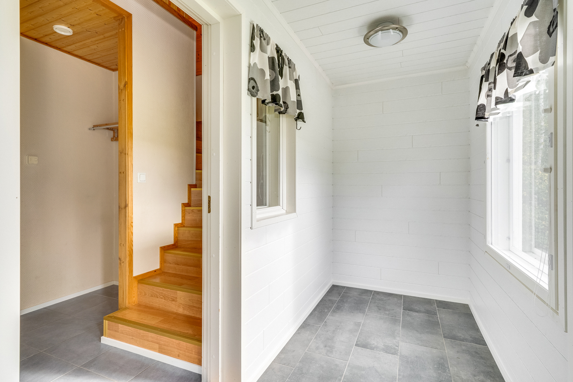 Saarenmaantie 354, Liuksiala, Kangasala