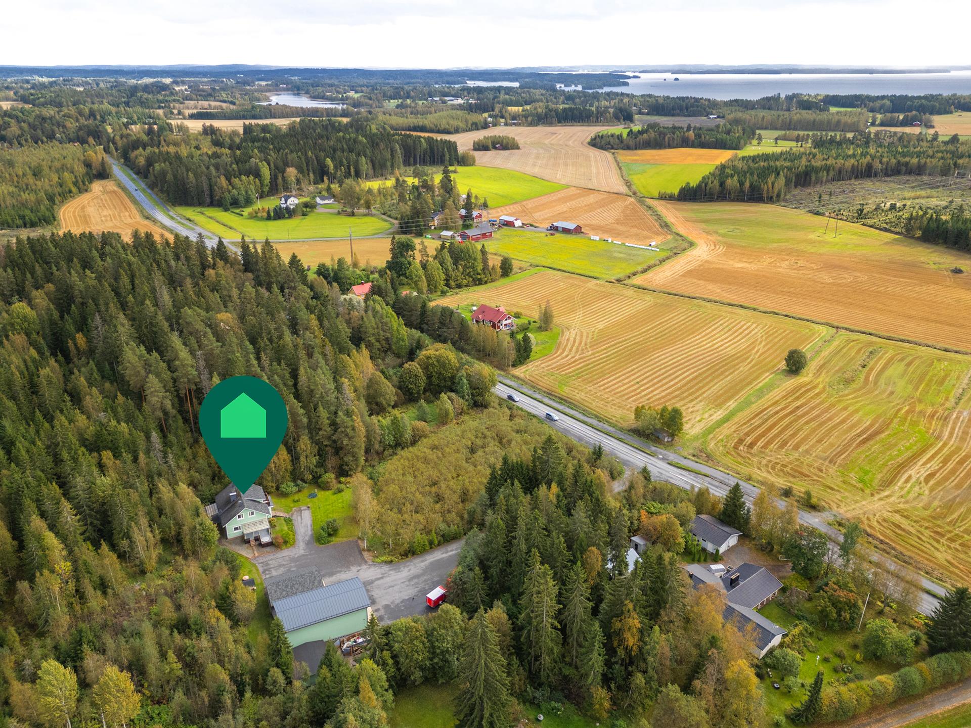 Saarenmaantie 354, Liuksiala, Kangasala