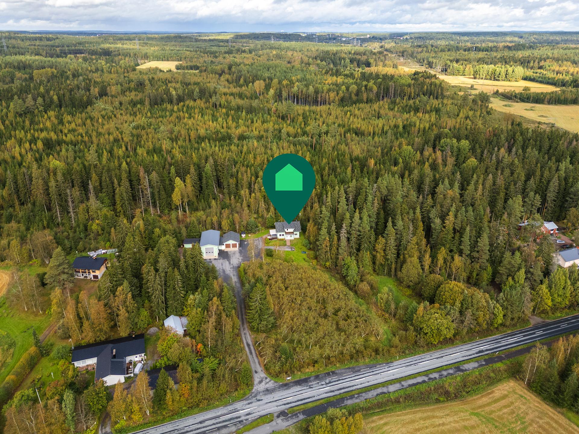 Saarenmaantie 354, Liuksiala, Kangasala