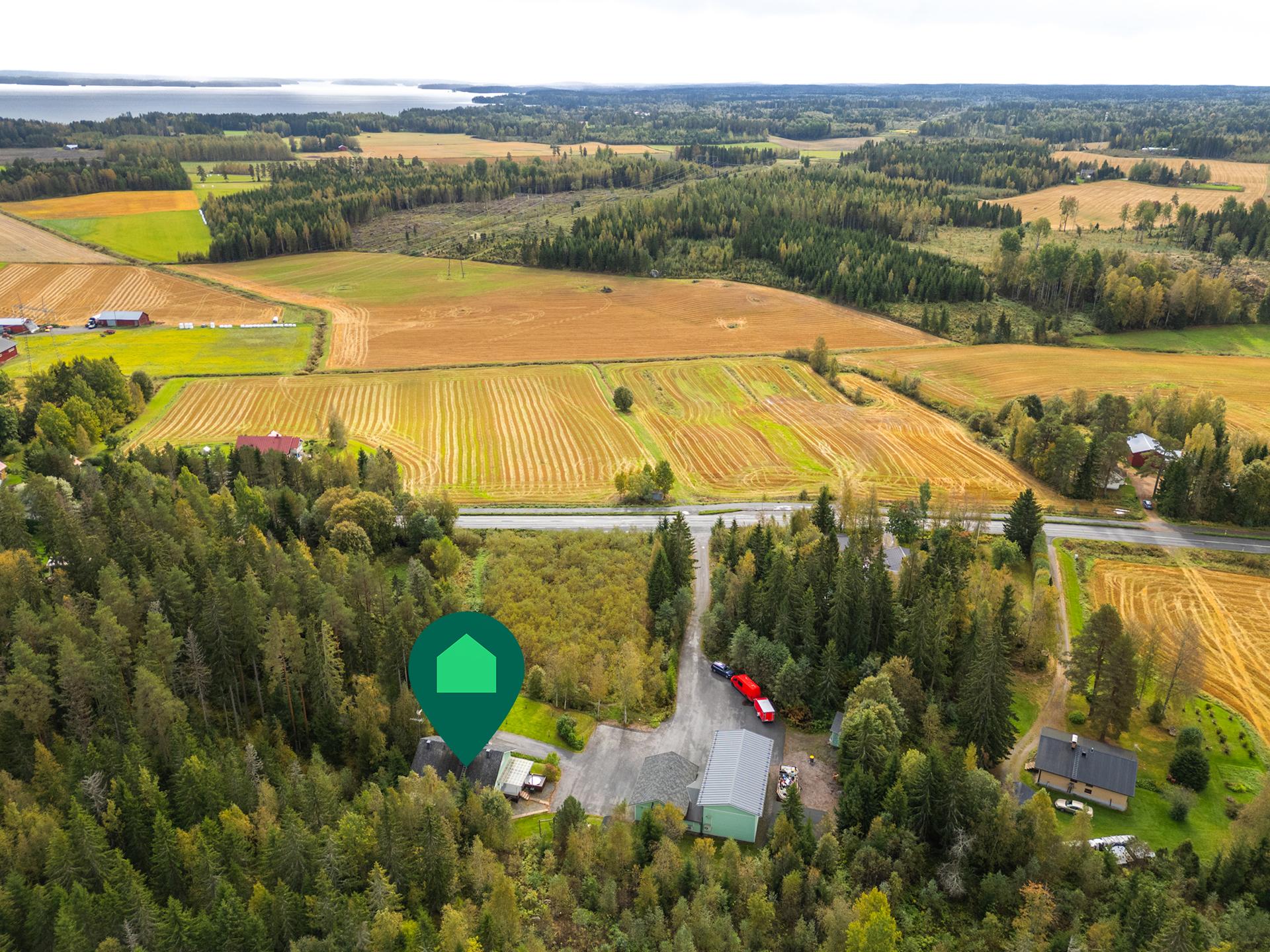 Saarenmaantie 354, Liuksiala, Kangasala