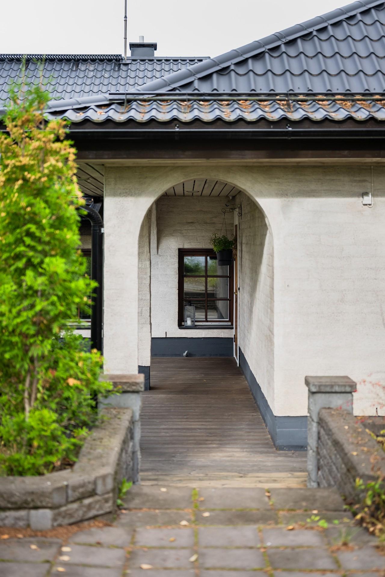 Monsaksenkuja 9, Martinlaakso, Vantaa