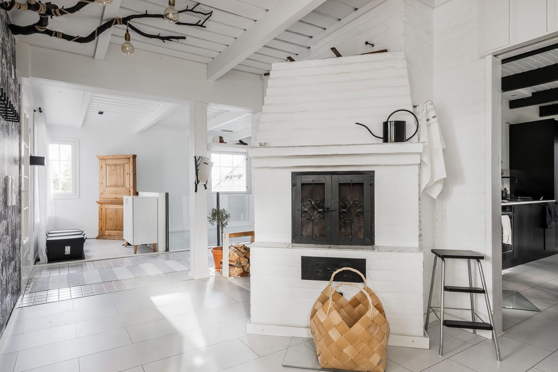 Monsaksenkuja 9, Martinlaakso, Vantaa