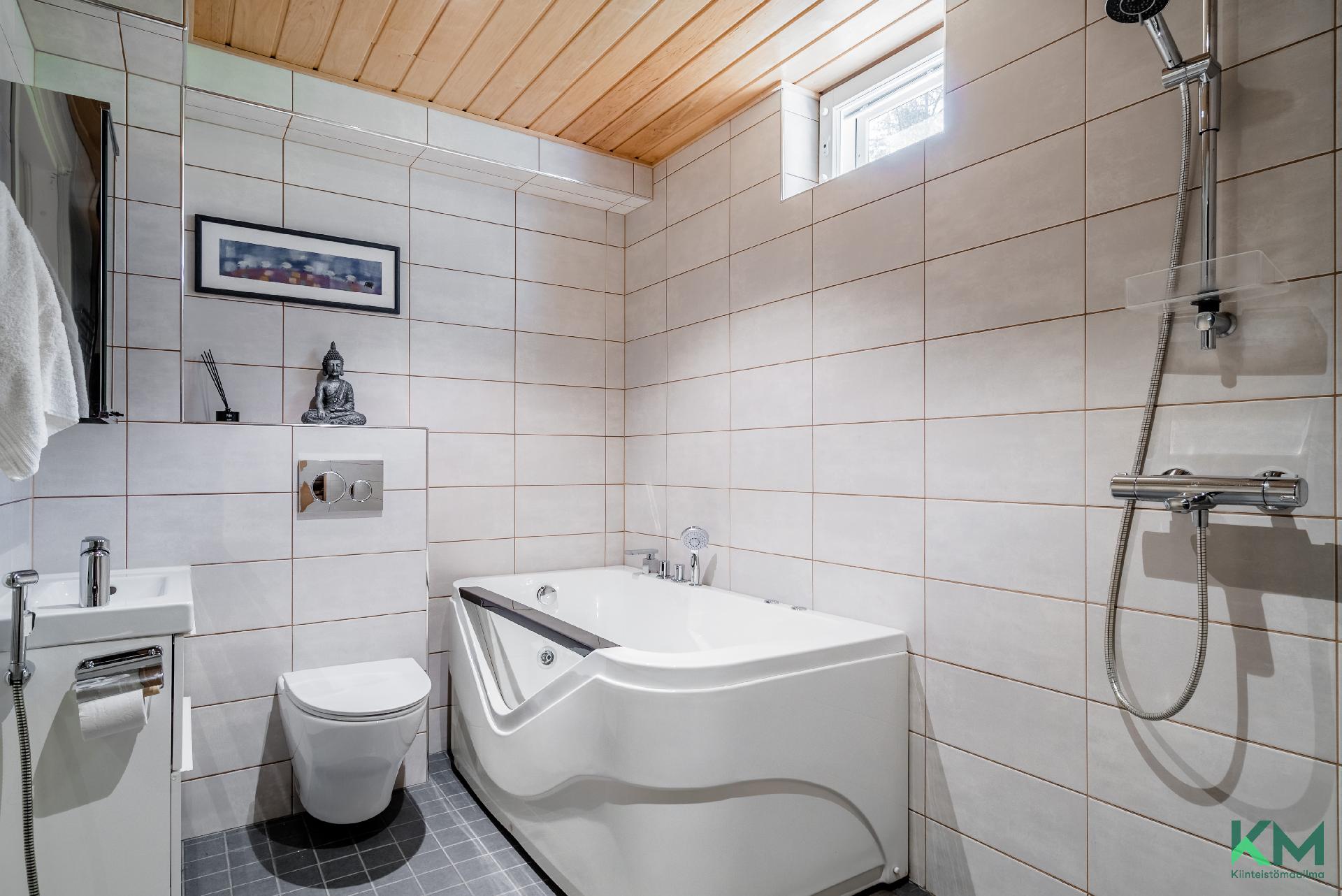 Eteläinen Heikelintie 4, Kauniainen