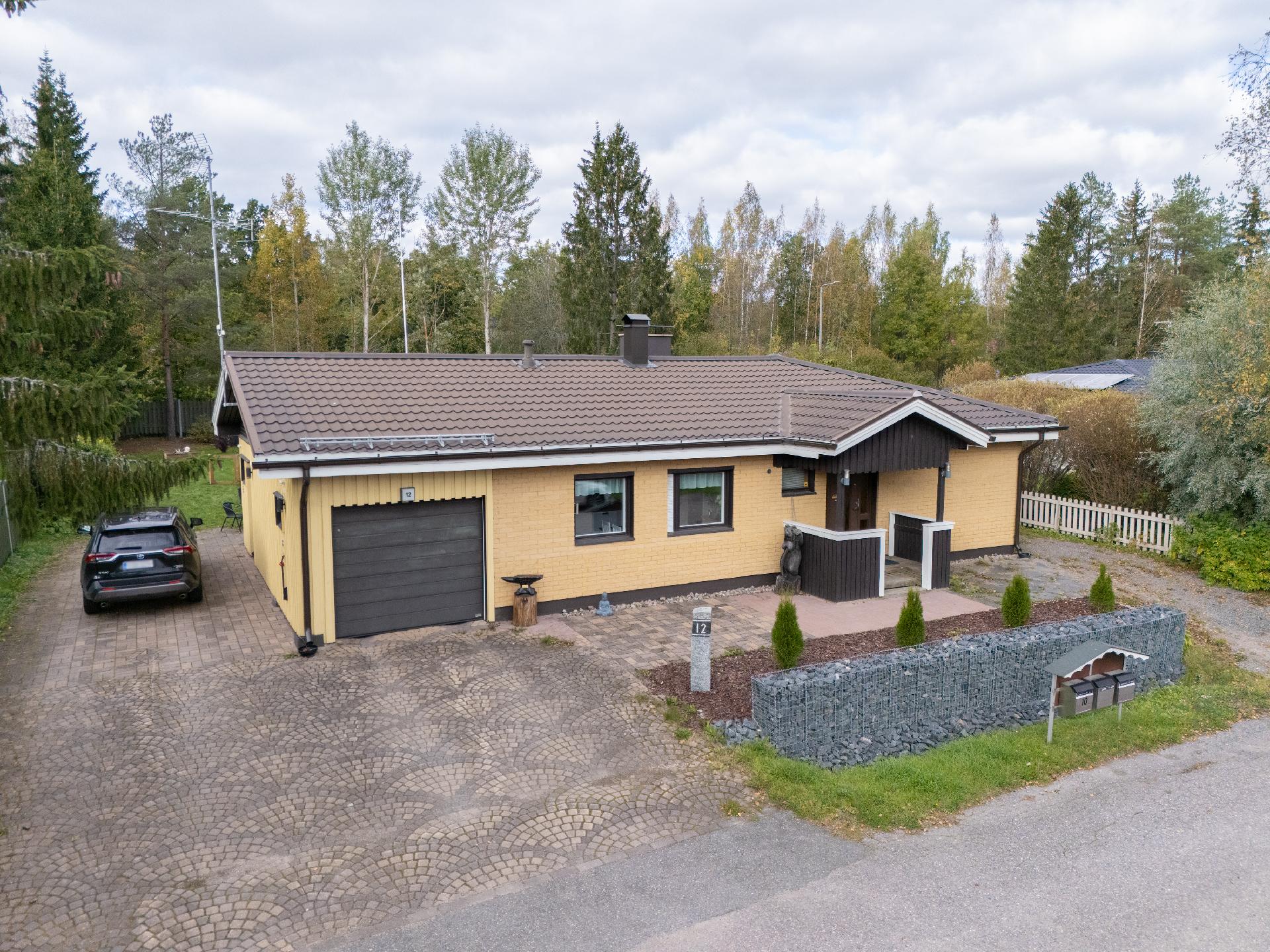 Tuomaantie 12, Kirkonkylä, Nurmijärvi