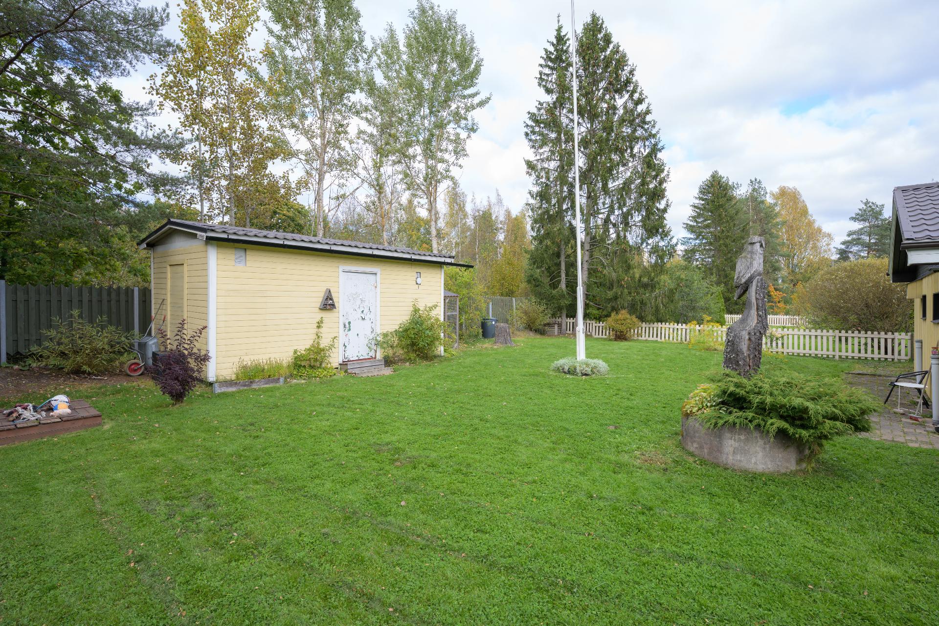 Tuomaantie 12, Kirkonkylä, Nurmijärvi