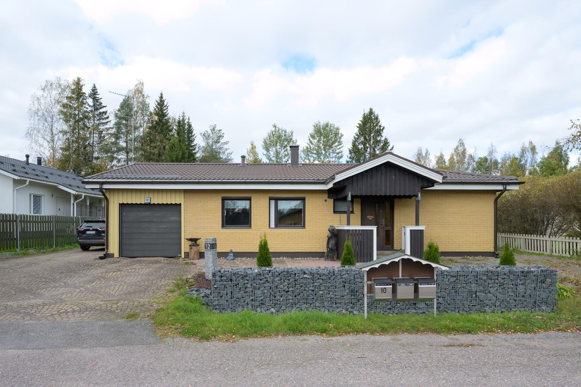 Tuomaantie 12, Kirkonkylä, Nurmijärvi